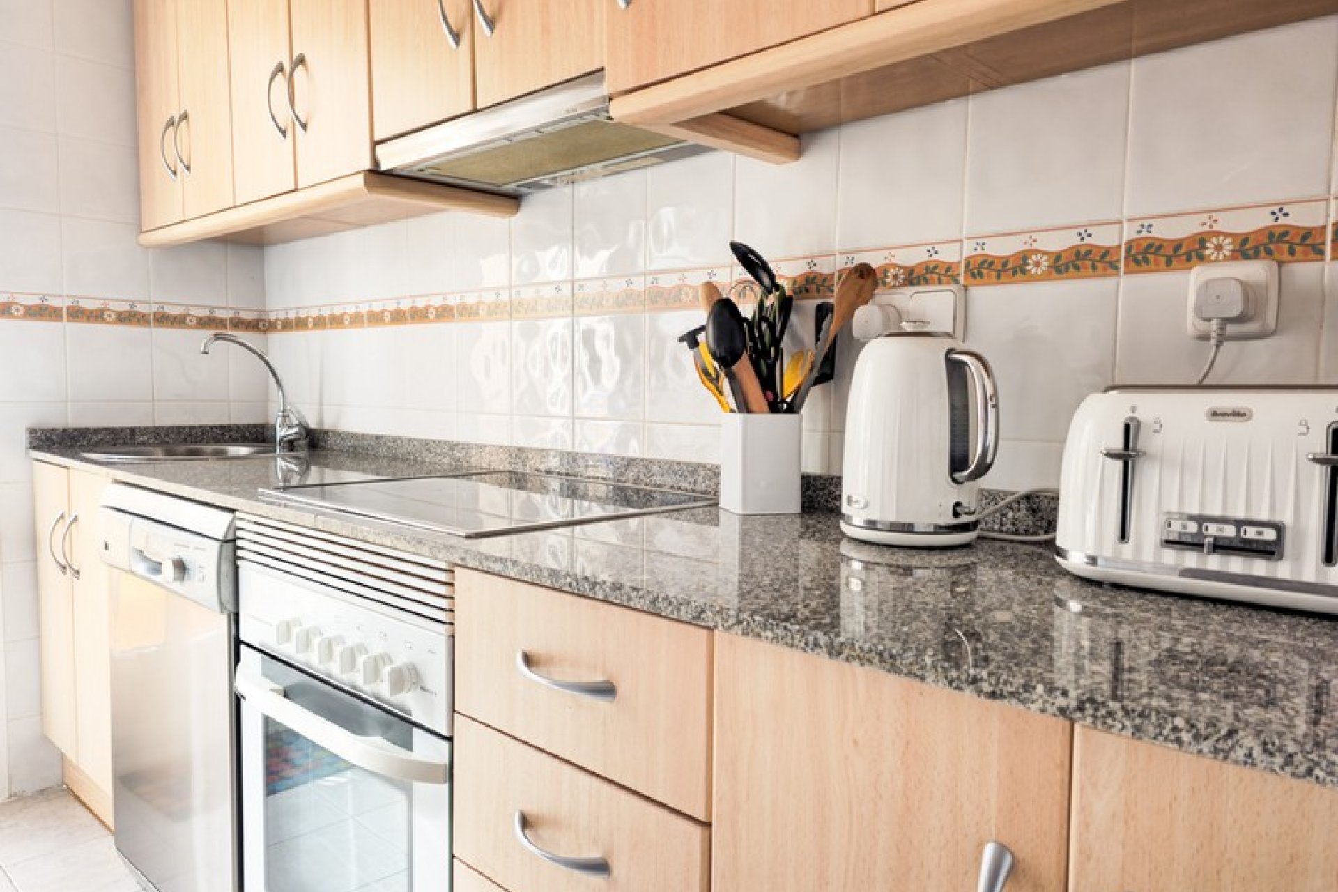 Re-Sale - Semi - Detached Villa - Ciudad Quesada