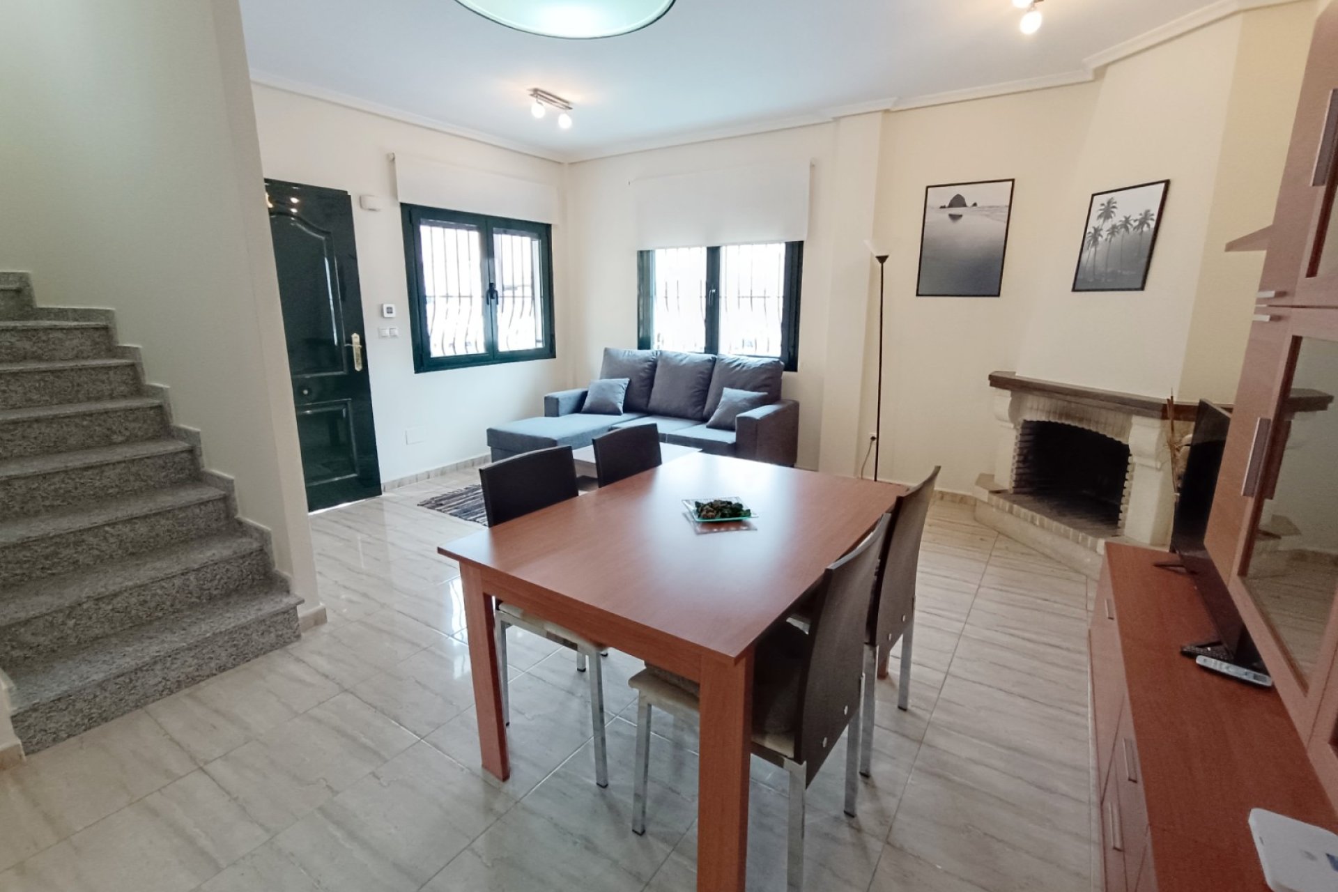 Re-Sale - Semi - Detached Villa - Ciudad Quesada