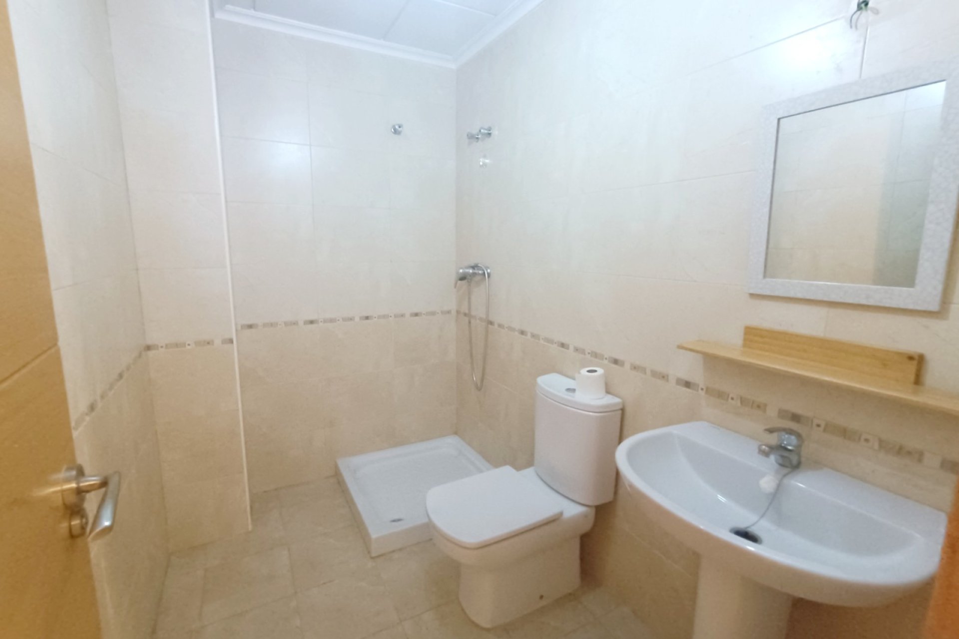 Re-Sale - Semi - Detached Villa - Ciudad Quesada