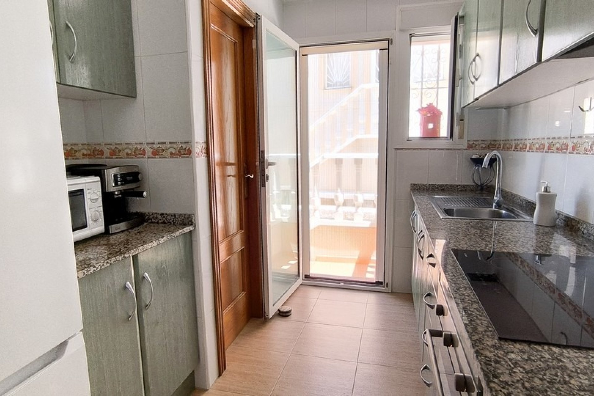 Re-Sale - Semi - Detached Villa - Ciudad Quesada