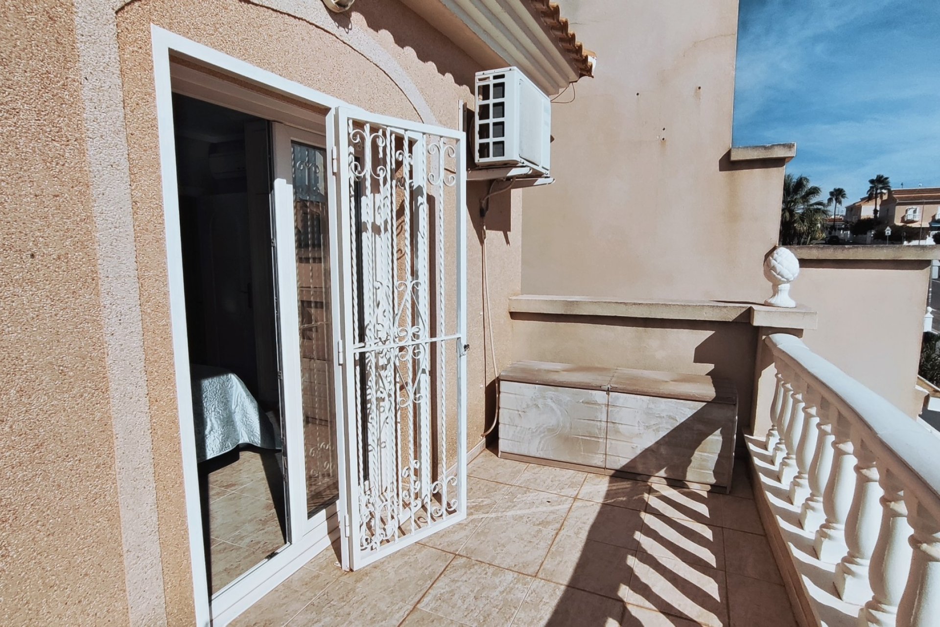 Re-Sale - Semi - Detached Villa - Ciudad Quesada
