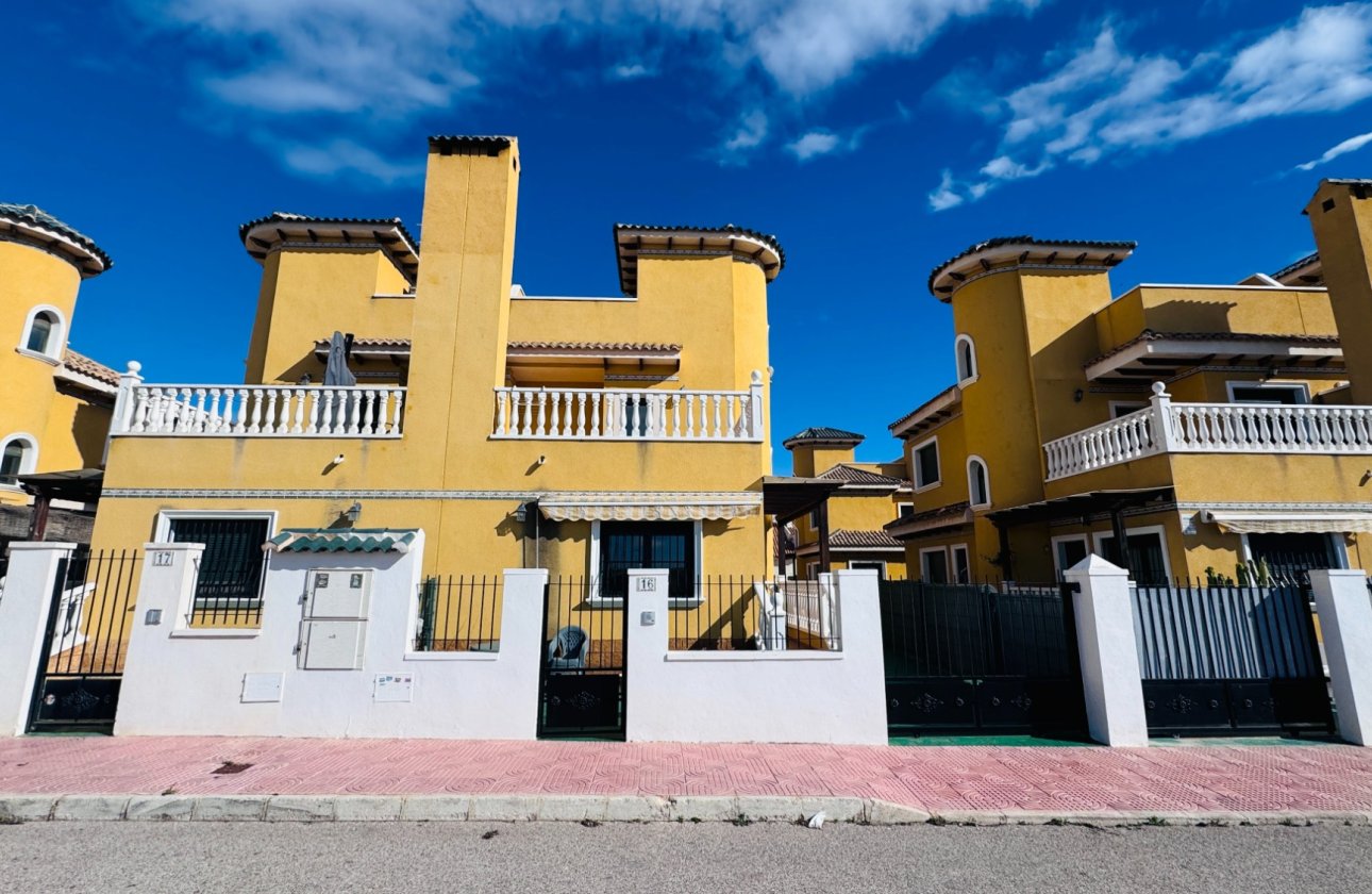 Re-Sale - Semi - Detached Villa - Ciudad Quesada