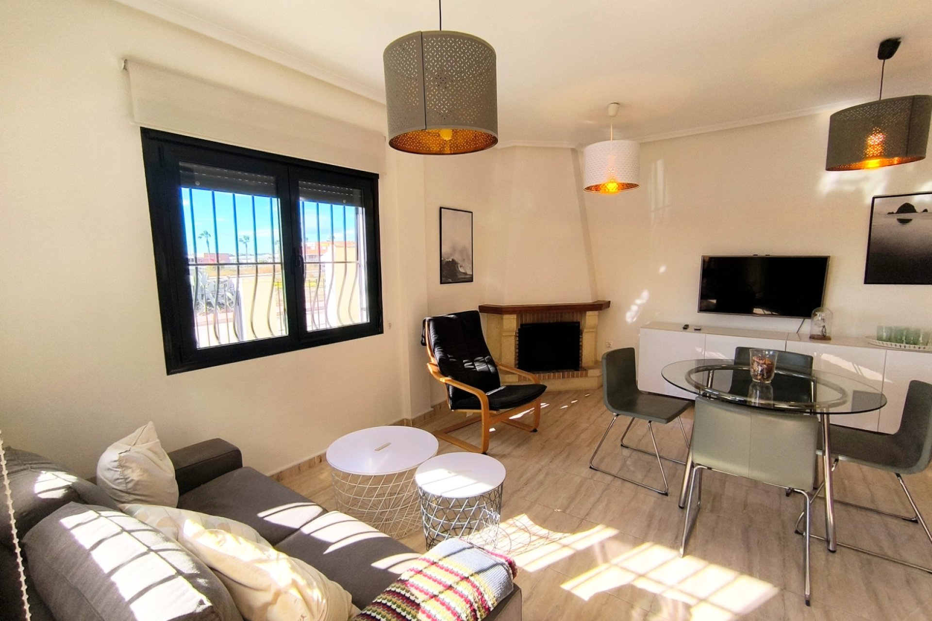 Re-Sale - Semi - Detached Villa - Ciudad Quesada