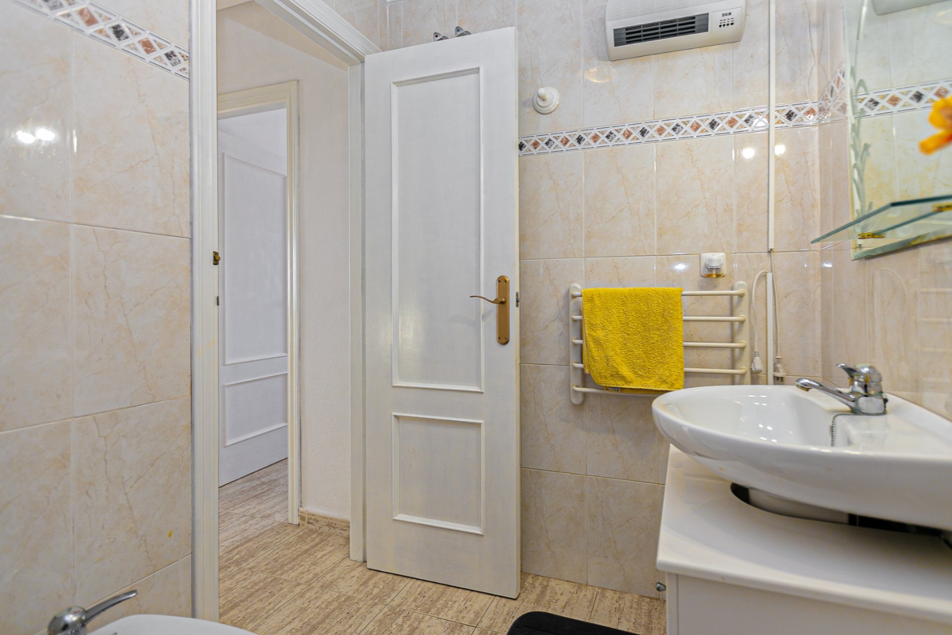 Re-Sale - Semi - Detached Villa - Mil Palmeras - Riomar