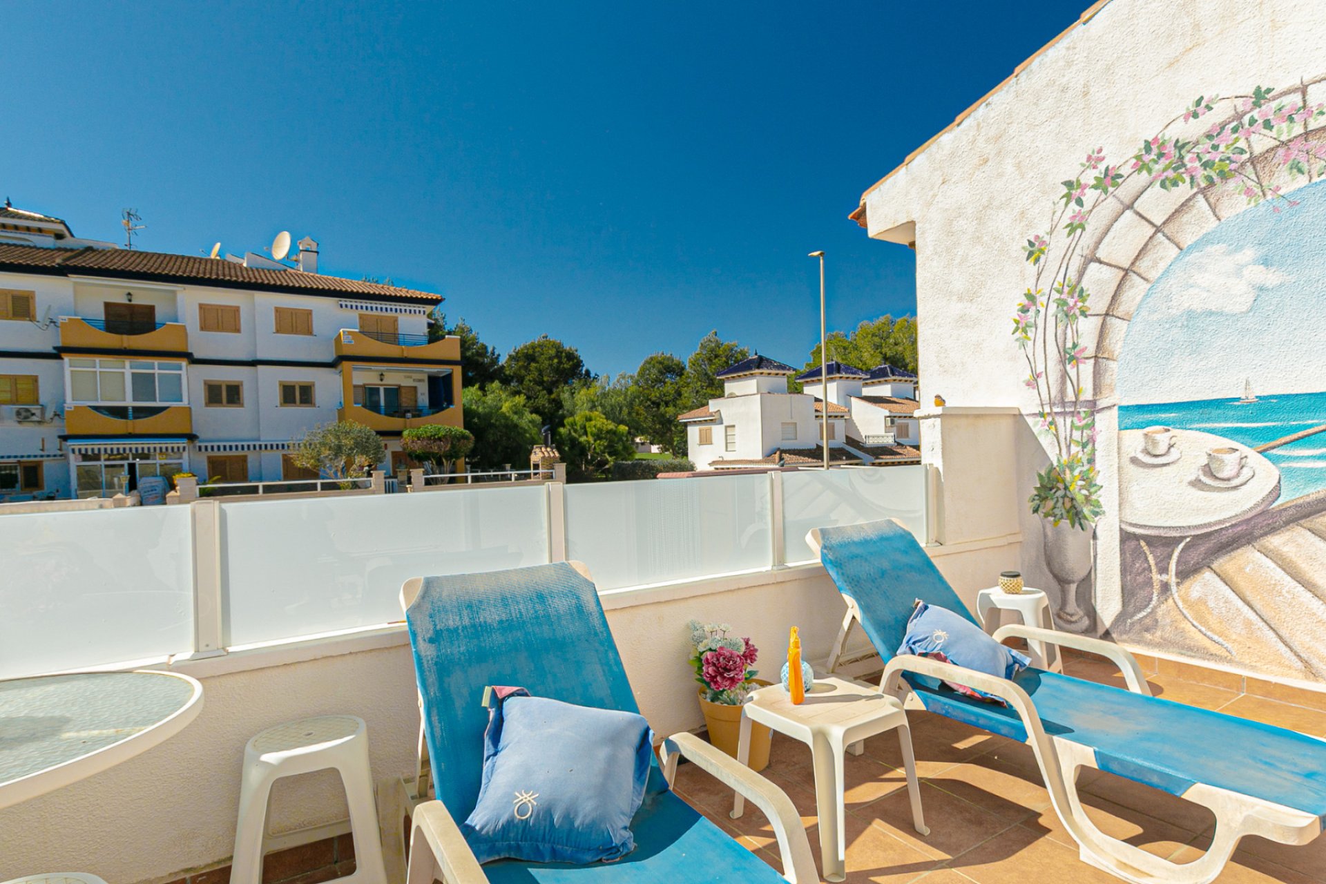 Re-Sale - Semi - Detached Villa - Mil Palmeras - Riomar