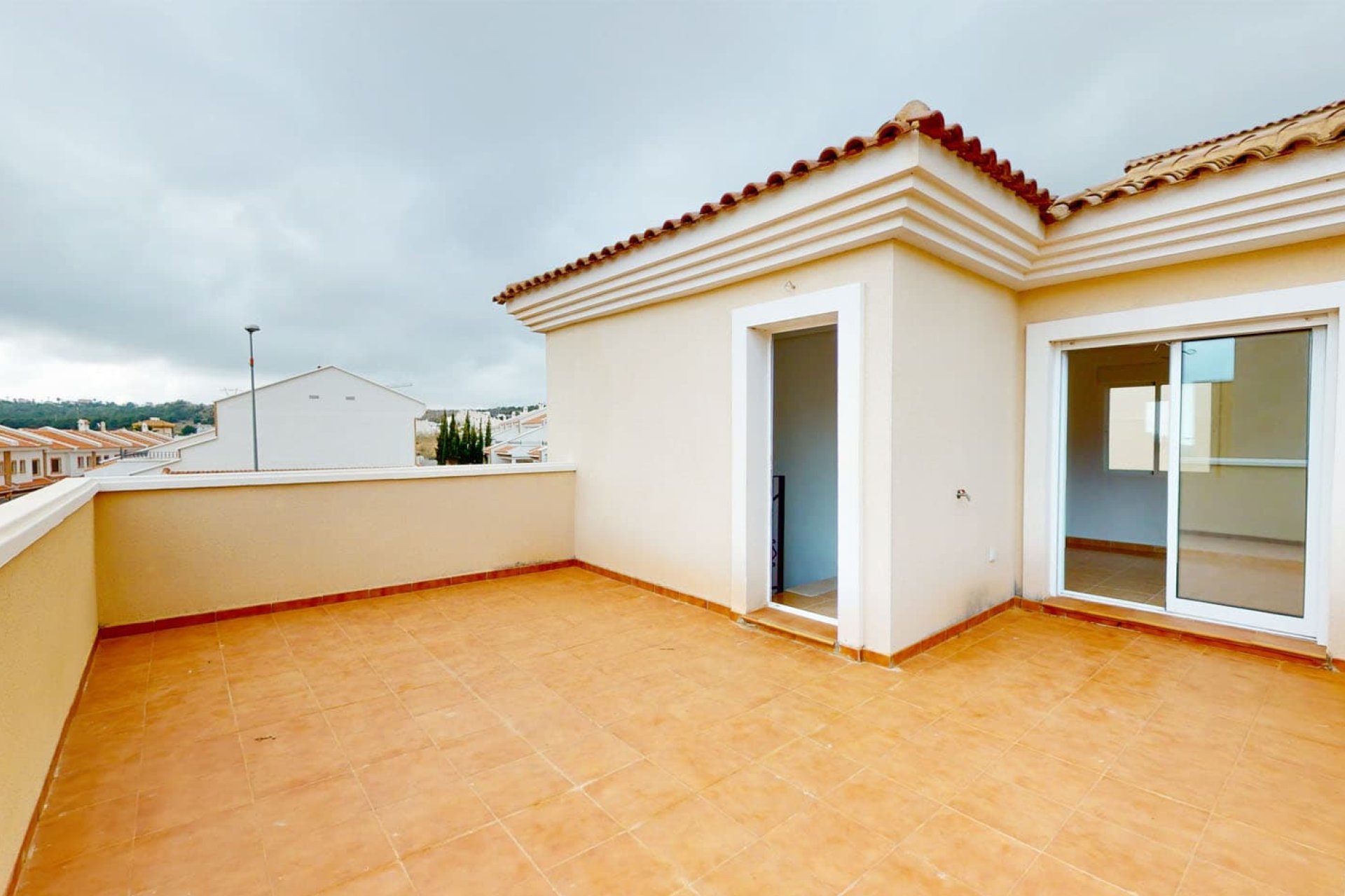 Re-Sale - Semi - Detached Villa - San Miguel de Salinas