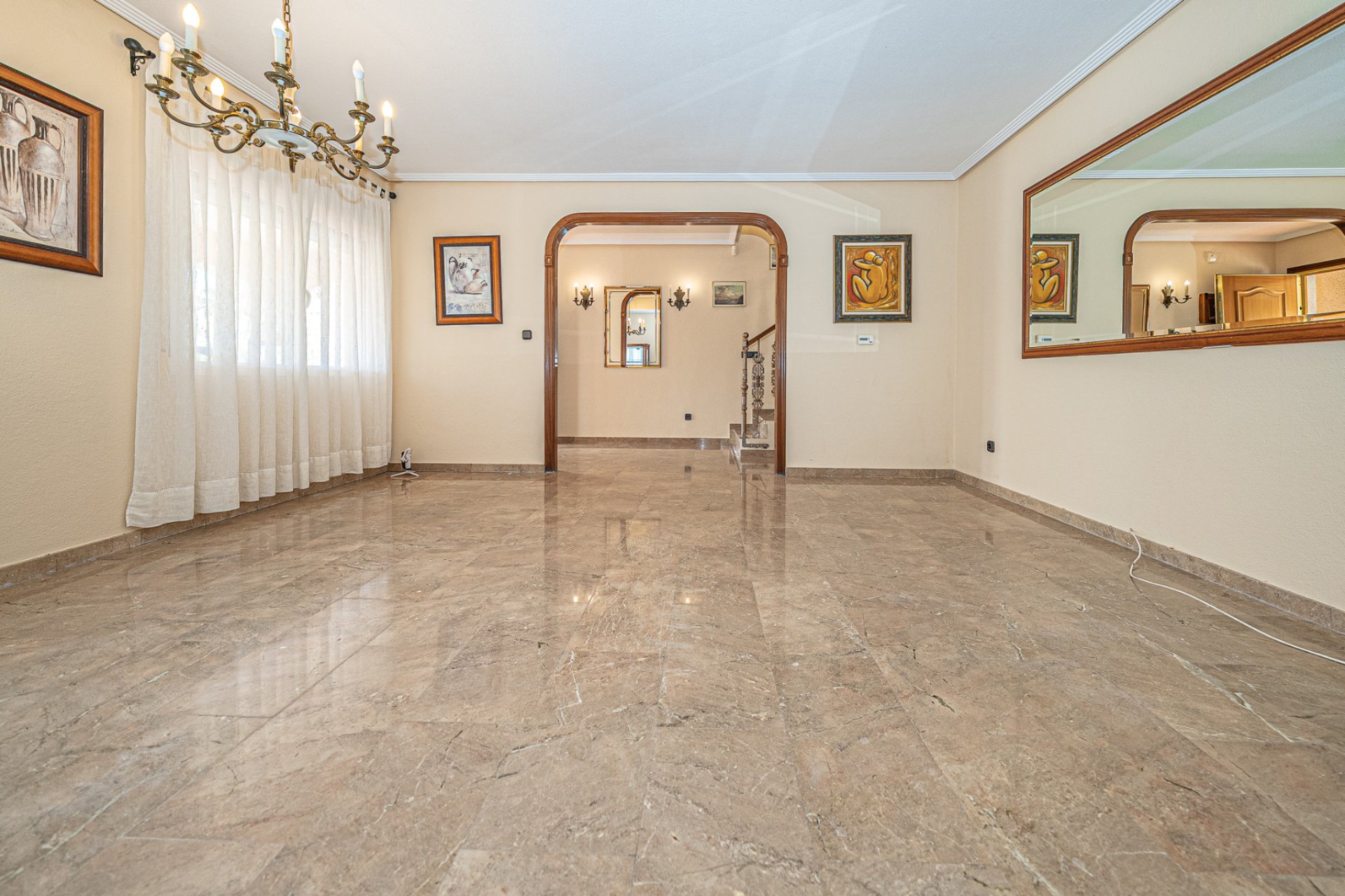 Re-Sale - Semi - Detached Villa - Torrevieja - El Chaparral