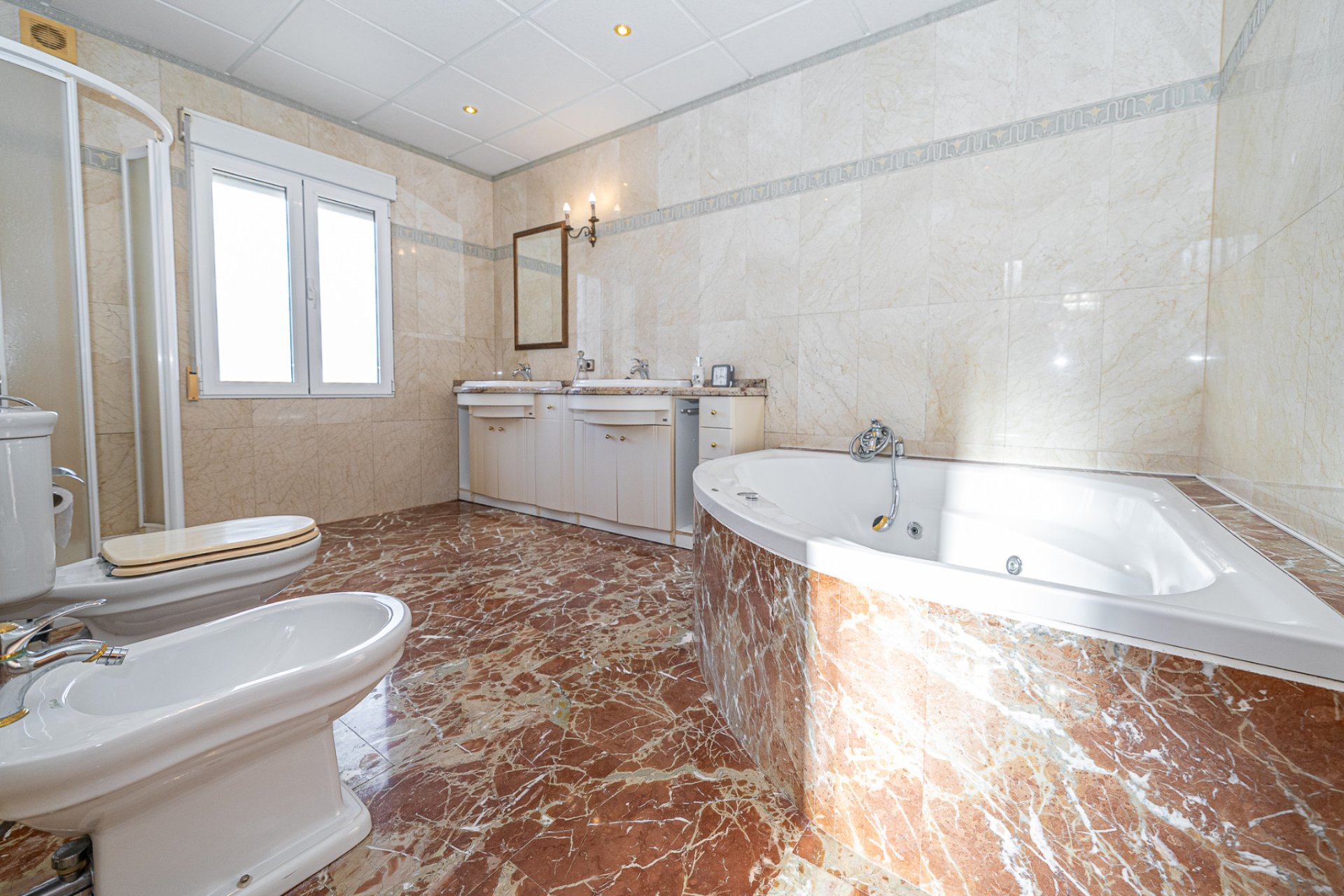Re-Sale - Semi - Detached Villa - Torrevieja - El Chaparral