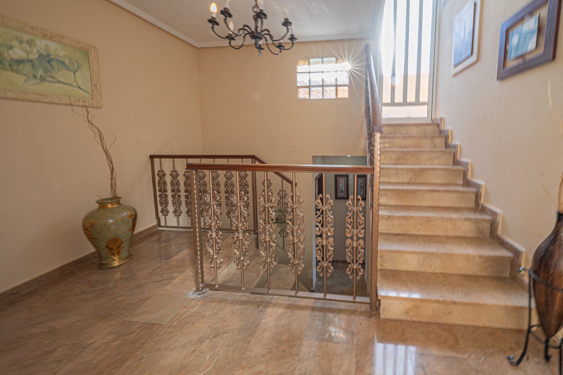 Re-Sale - Semi - Detached Villa - Torrevieja - El Chaparral