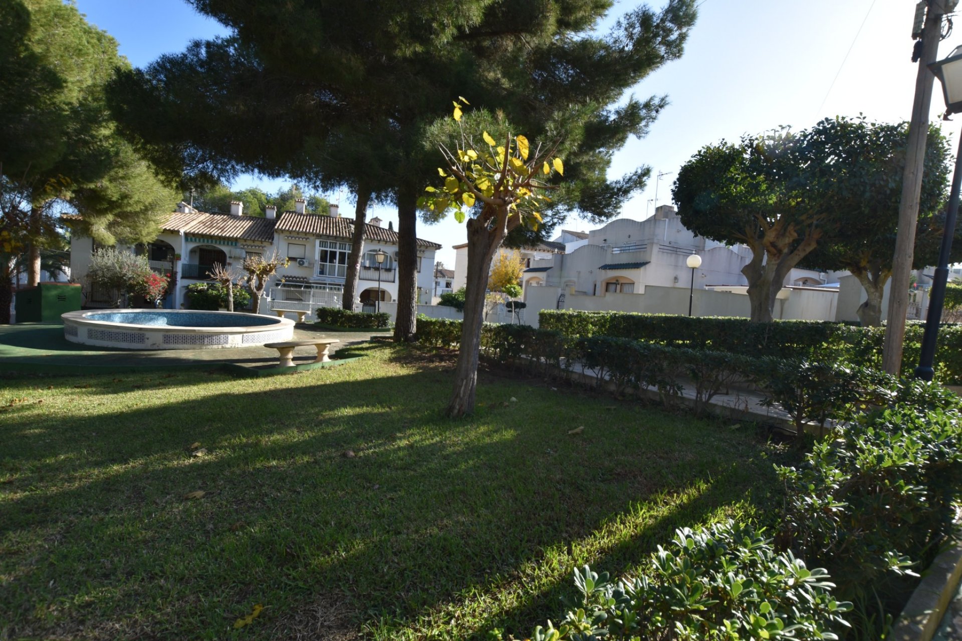 Re-Sale - Terraced house / Townhouse - Torrevieja - Lago Jardín II