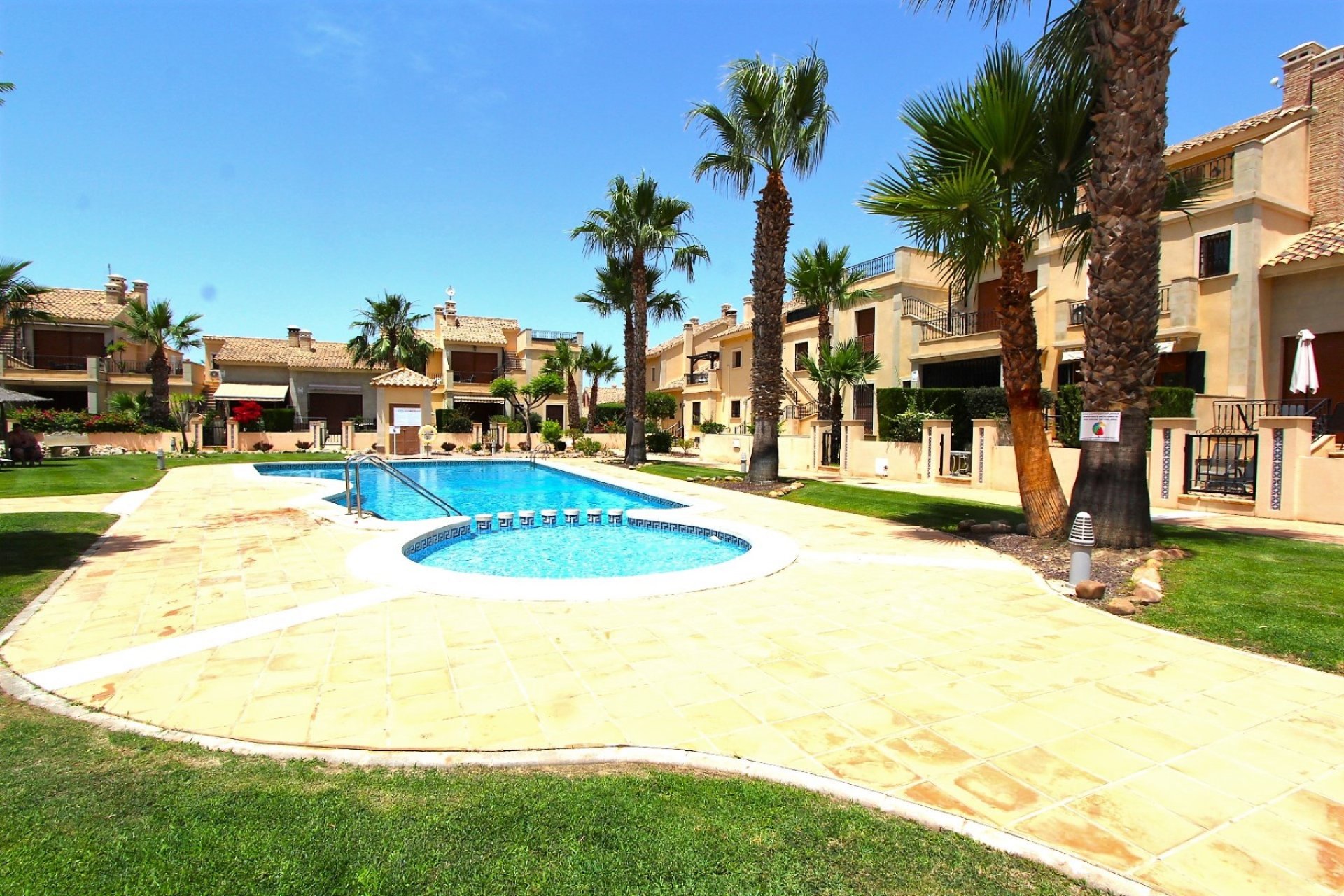 Re-Sale - Townhouse - Algorfa