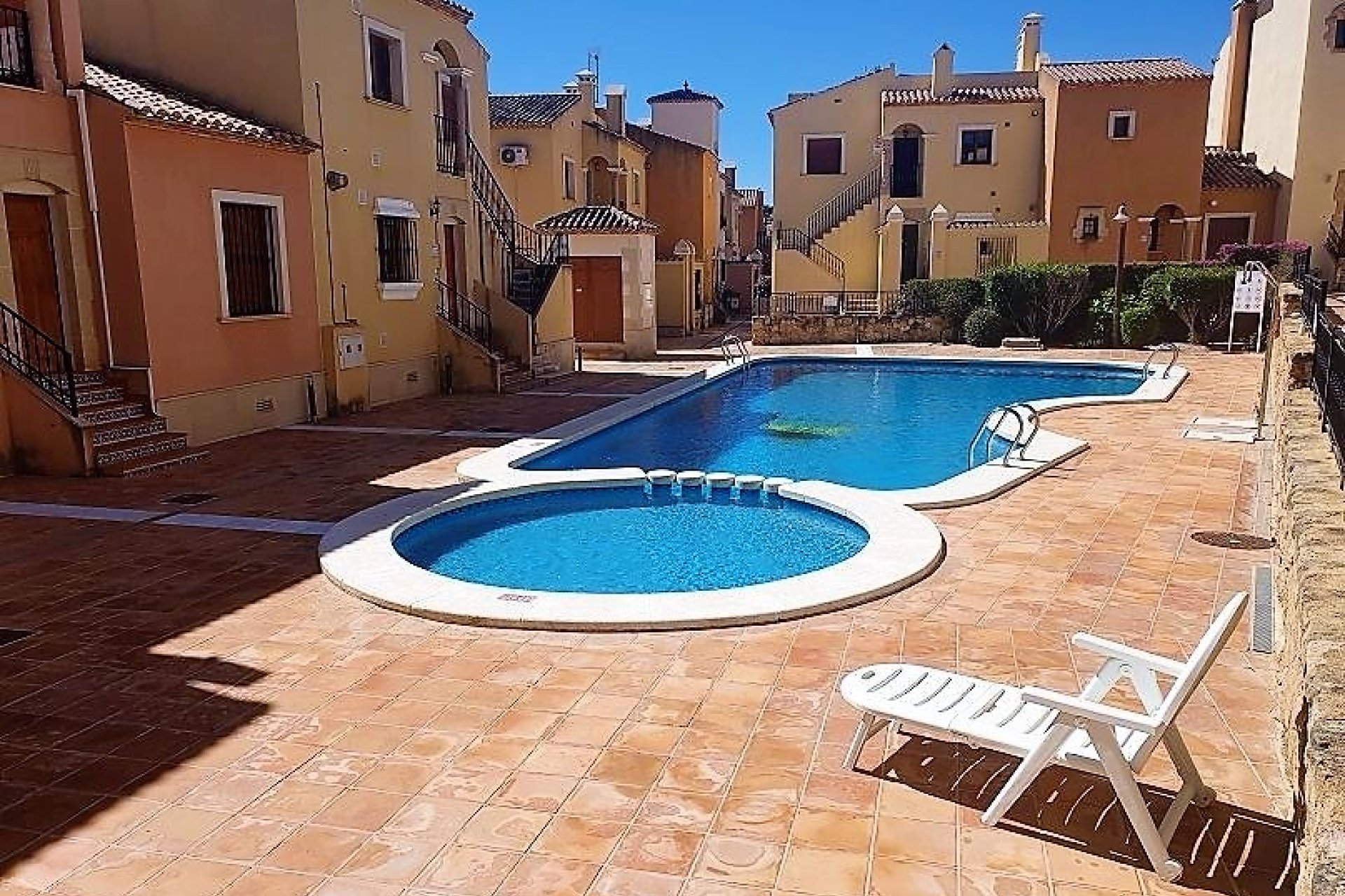 Re-Sale - Townhouse - Algorfa