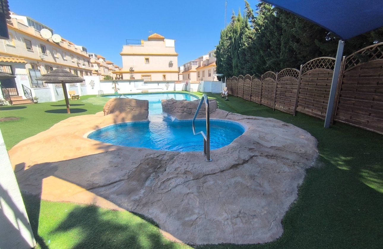Re-Sale - Townhouse - Algorfa