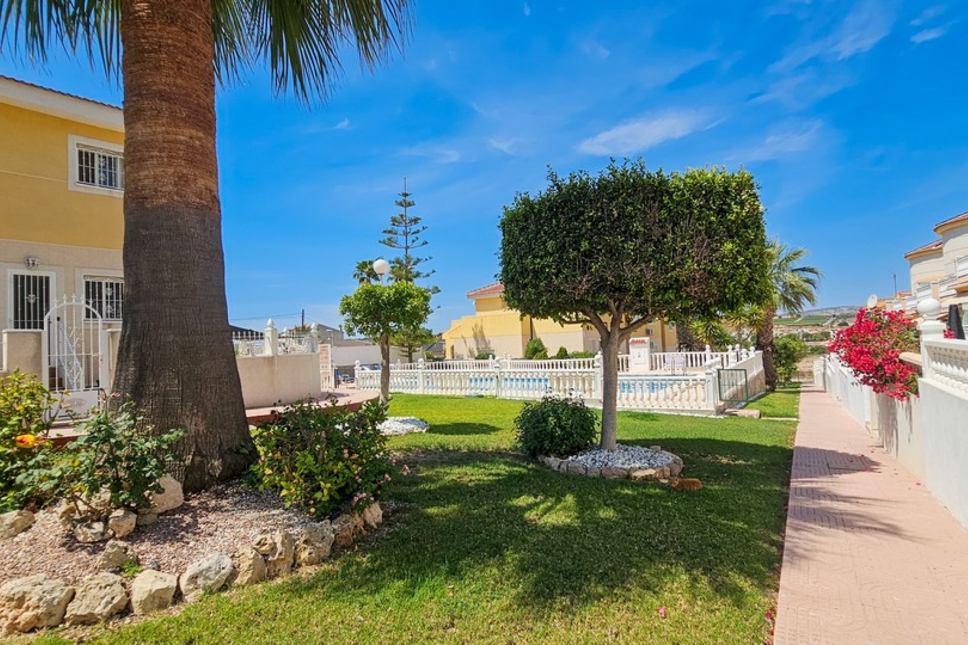 Re-Sale - Townhouse - Benijofar