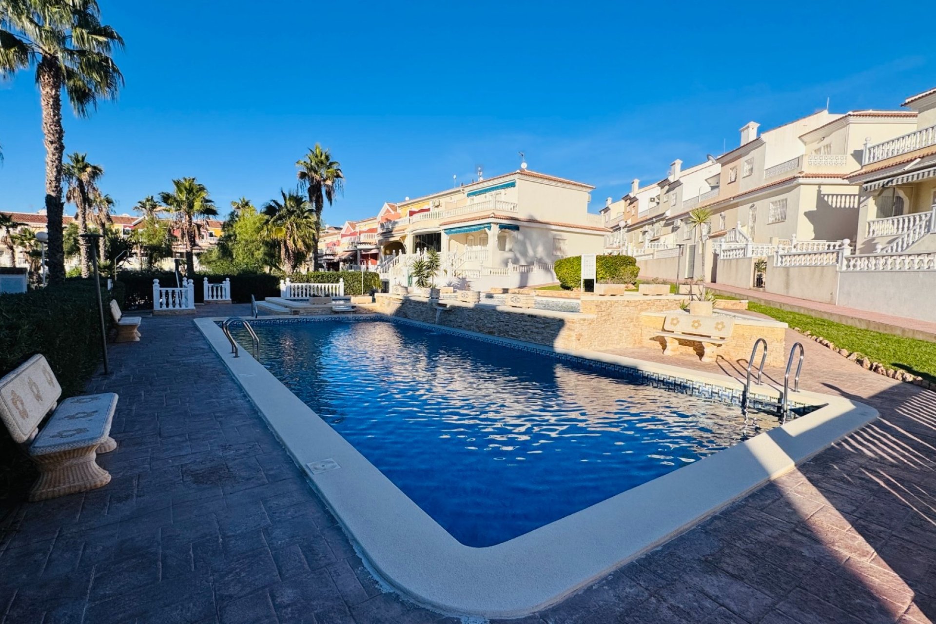 Re-Sale - Townhouse - Benijofar