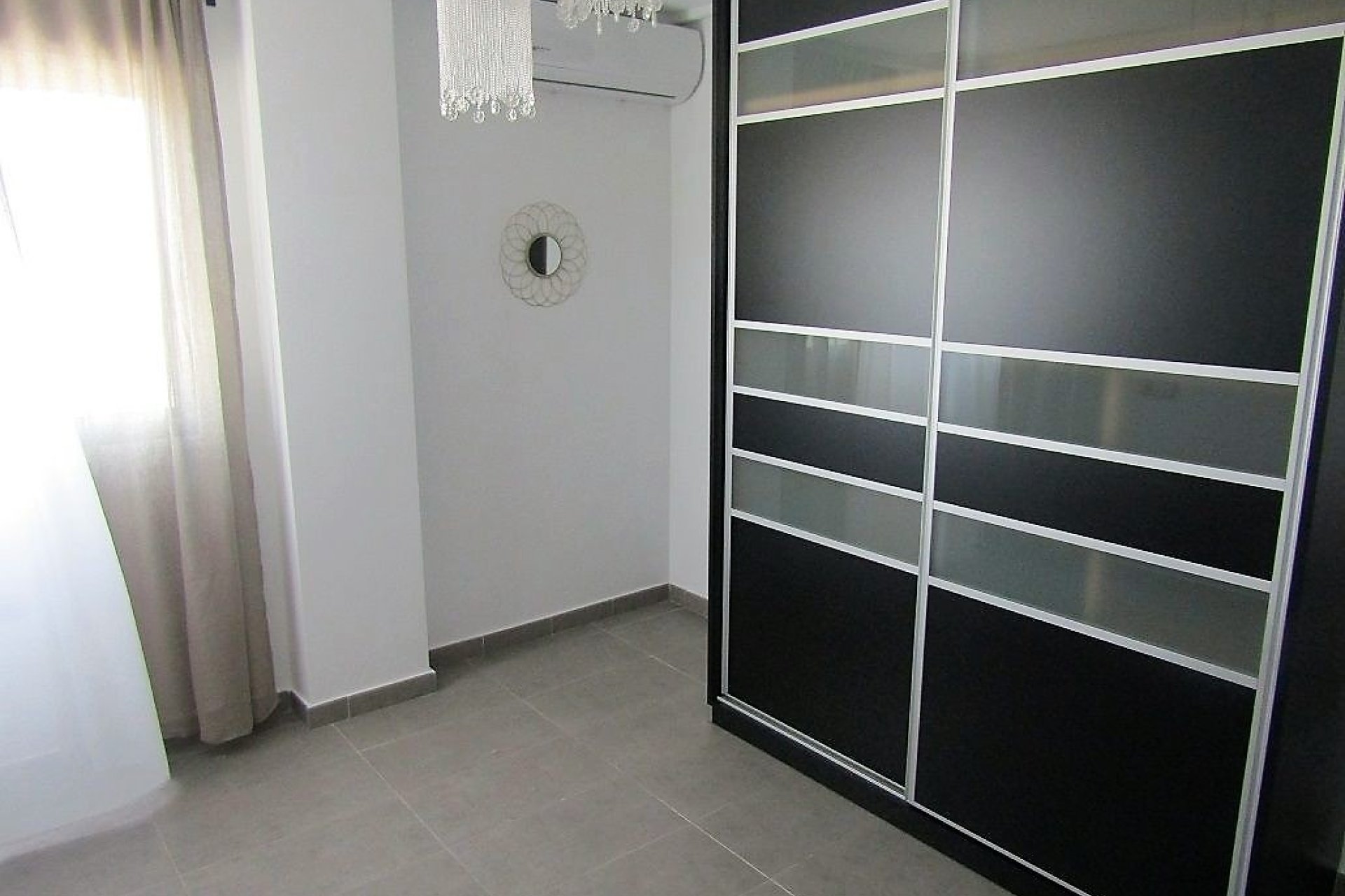 Re-Sale - Townhouse - Dolores