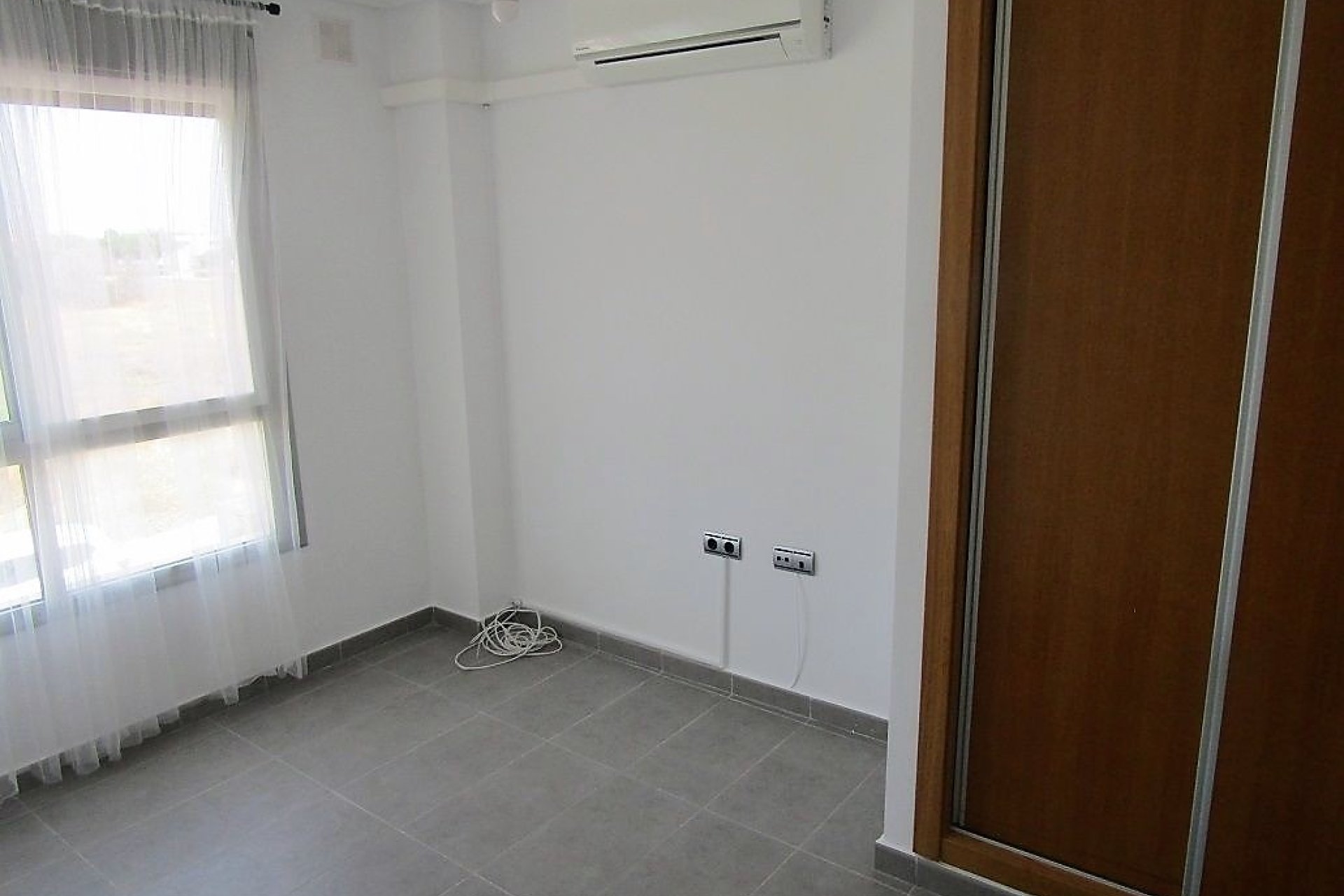 Re-Sale - Townhouse - Dolores