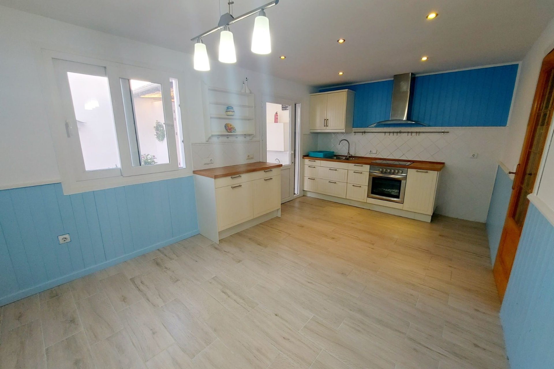 Re-Sale - Townhouse - Jacarilla