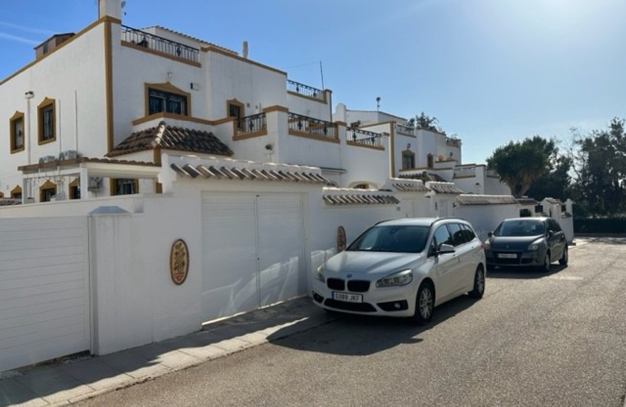 Re-Sale - Townhouse - Orihuela - Vistabella Golf