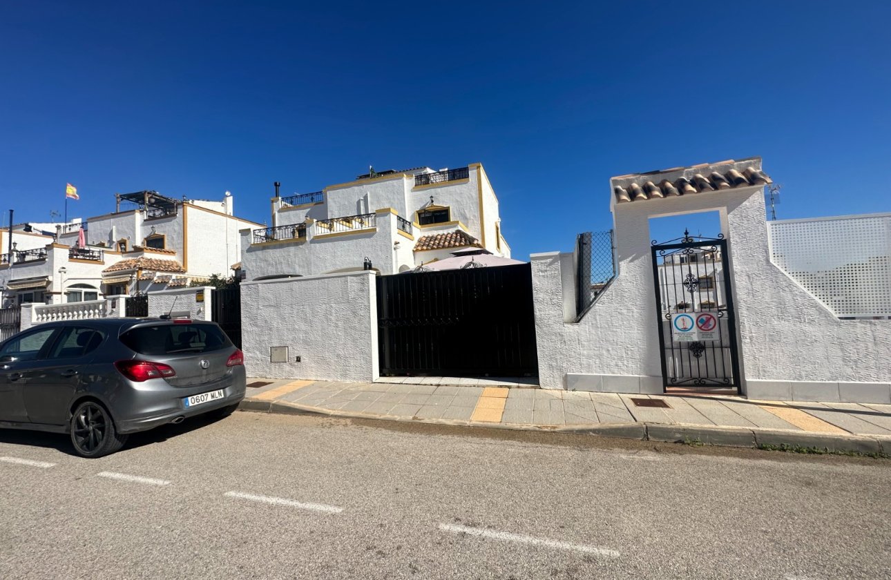 Re-Sale - Townhouse - Orihuela - Vistabella Golf