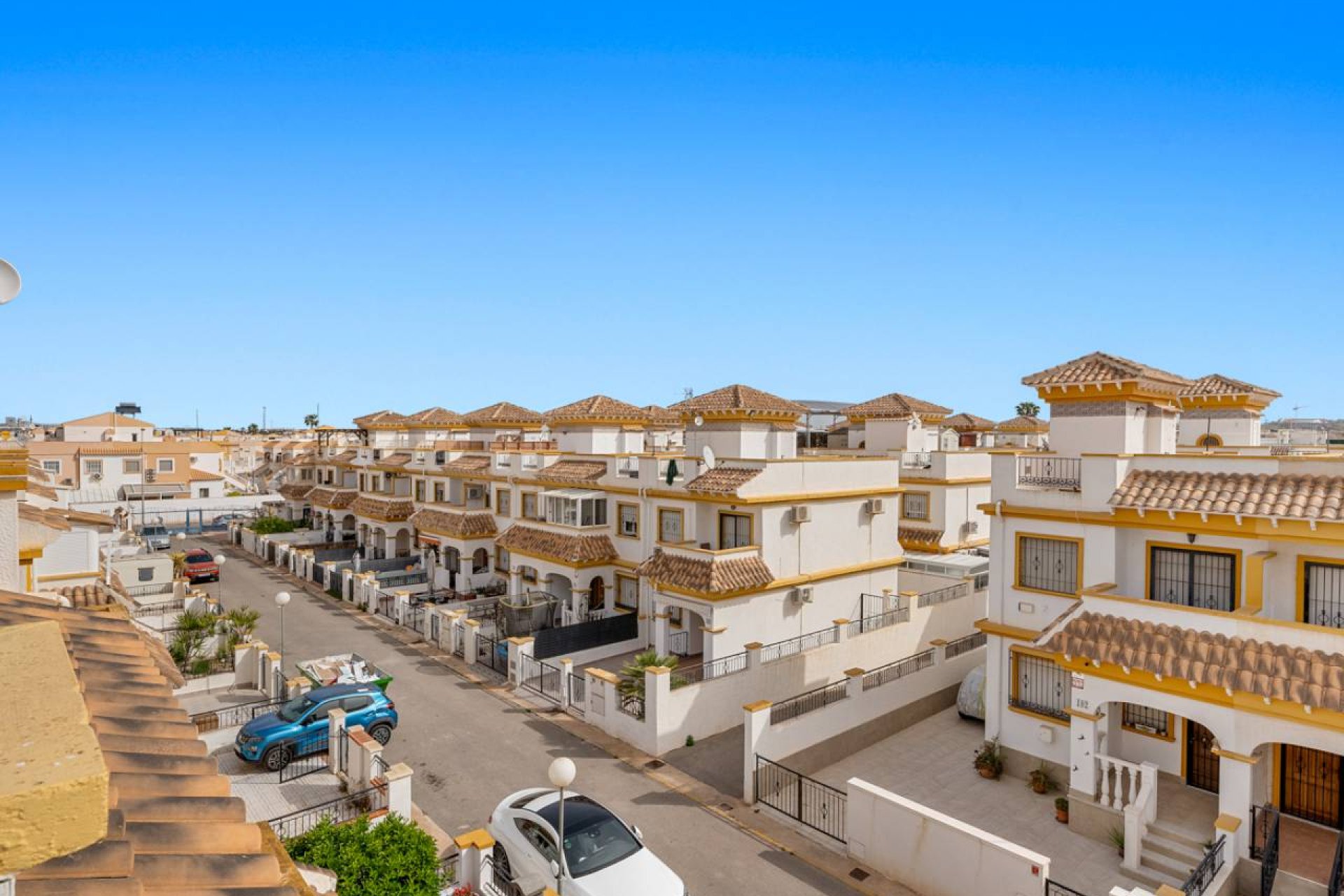 Re-Sale - Townhouse - Torrevieja - La Siesta - El Salado -  Torreta
