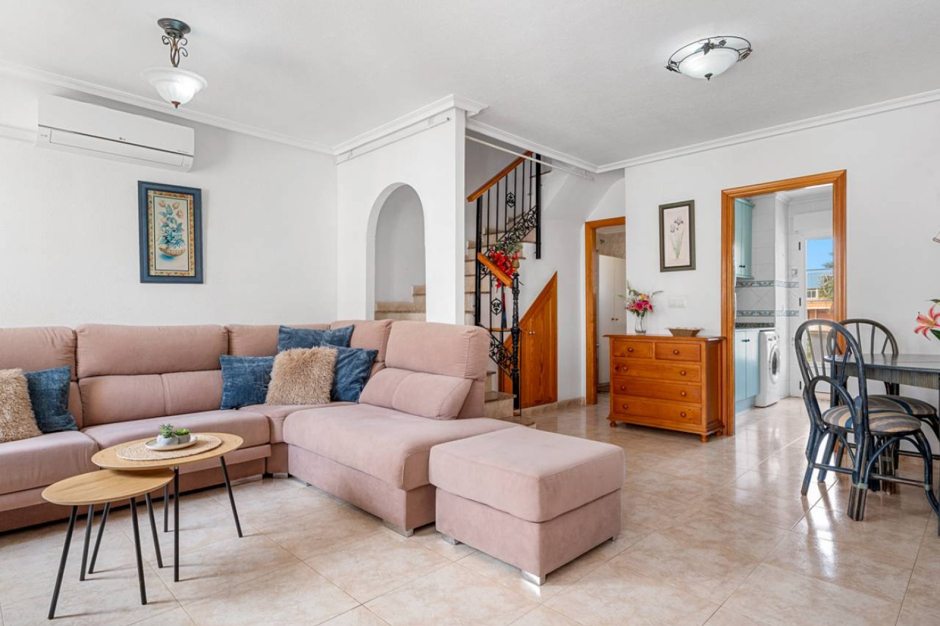 Re-Sale - Townhouse - Torrevieja - La Siesta - El Salado -  Torreta