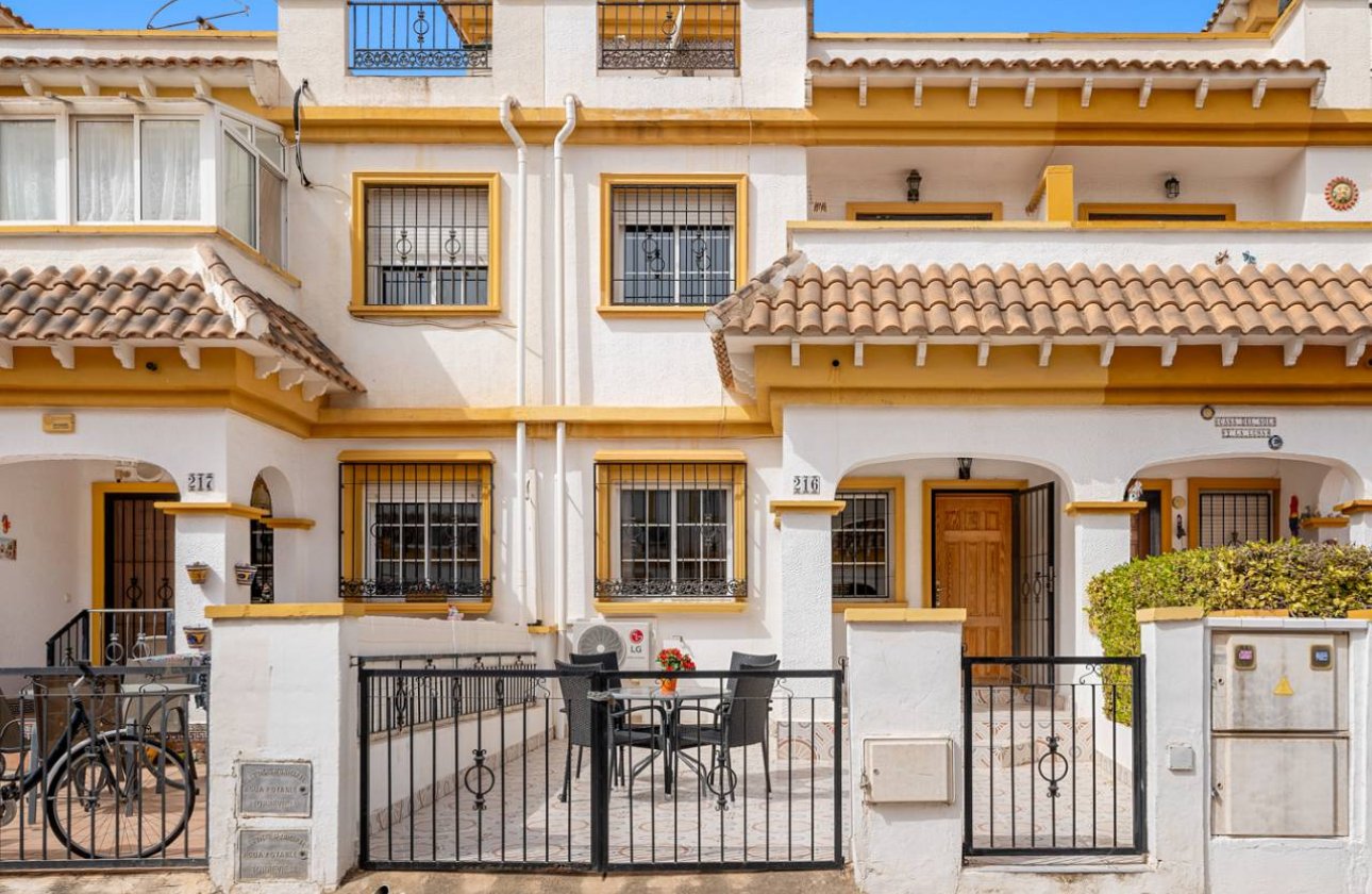 Re-Sale - Townhouse - Torrevieja - La Siesta - El Salado -  Torreta