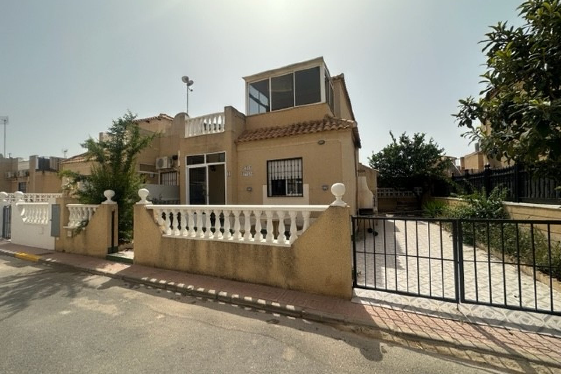 Re-Sale - Townhouse - Torrevieja - La Siesta