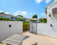 Re-Sale - Townhouse - Torrevieja - Lago jardin