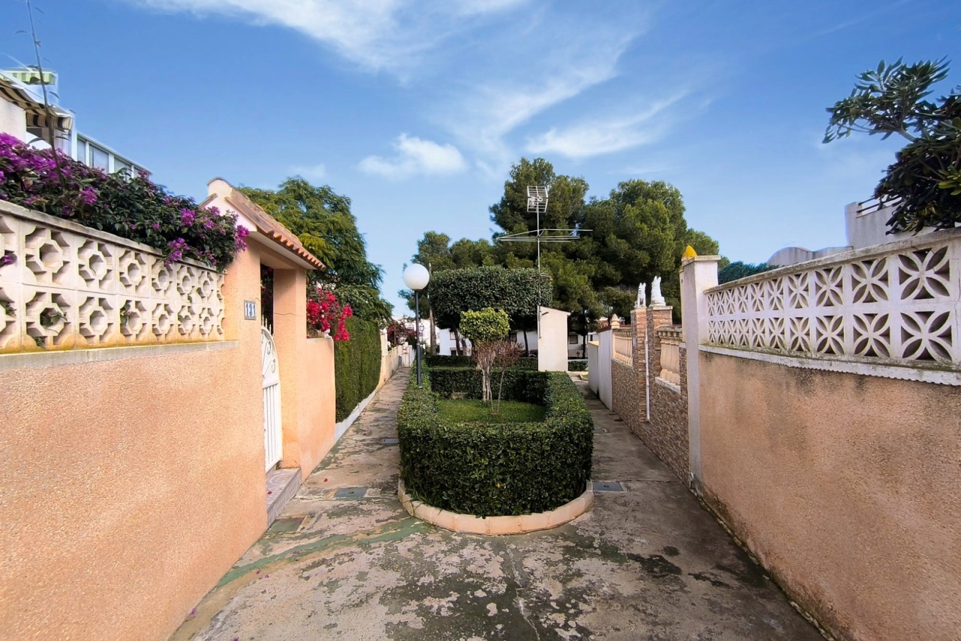 Re-Sale - Townhouse - Torrevieja - Lago jardin