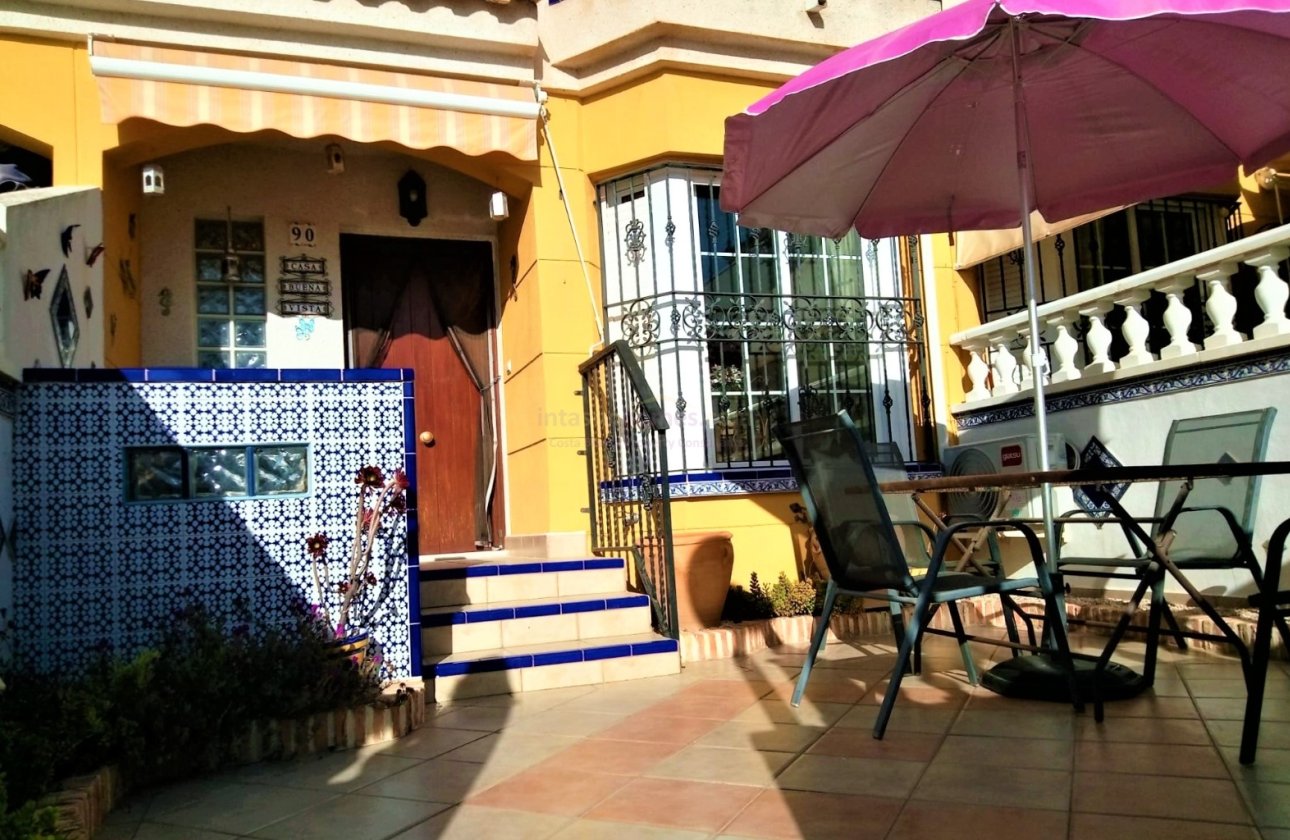 Reventa - Apartamento - Guardamar del Segura - Urbanizaciones