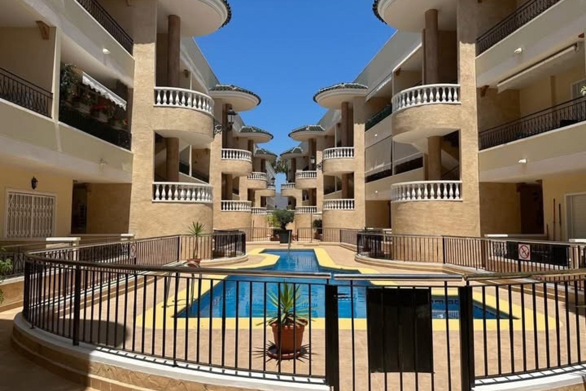 Reventa - Apartamento - Jacarilla