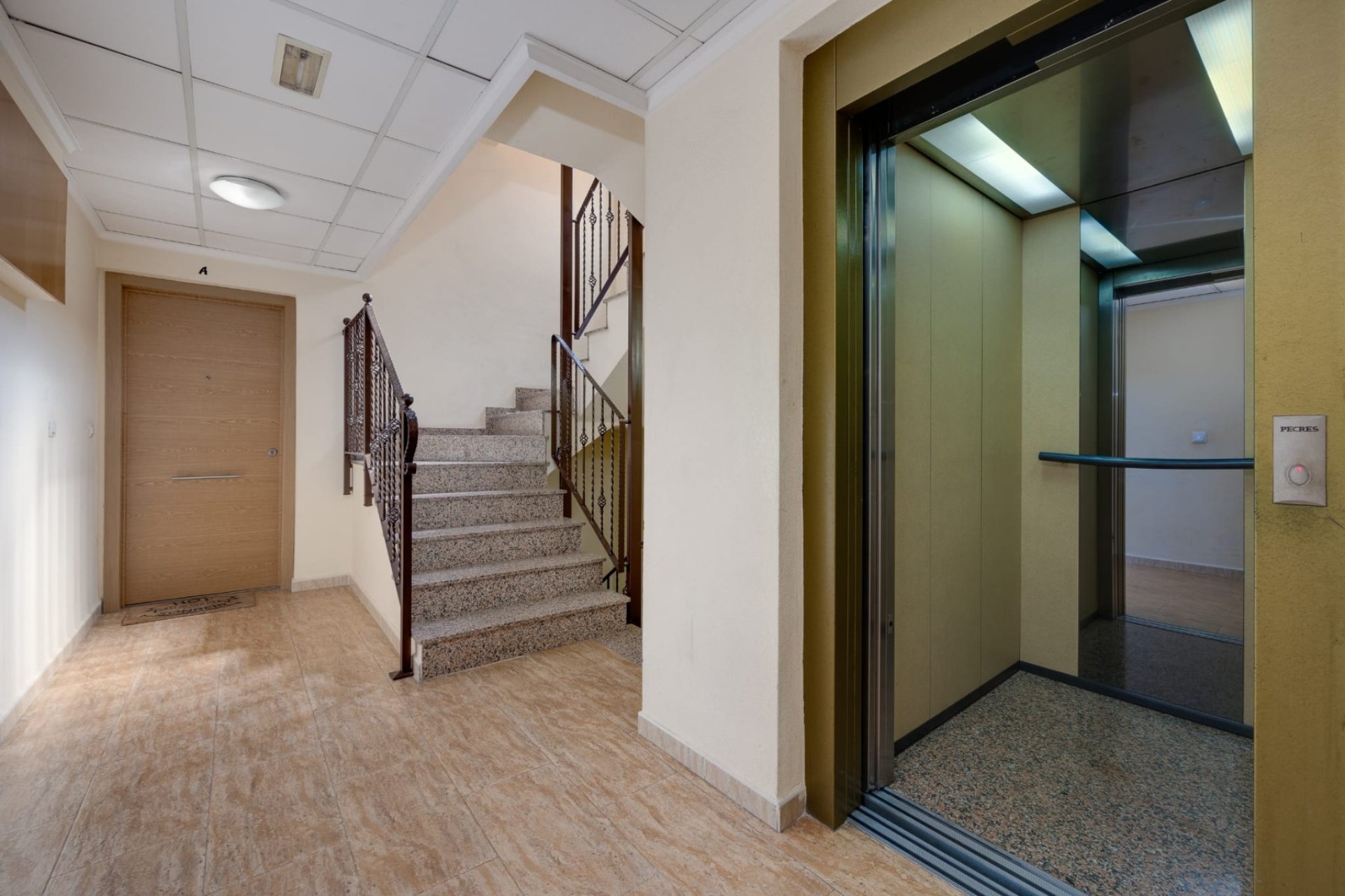 Reventa - Apartamento - Jacarilla