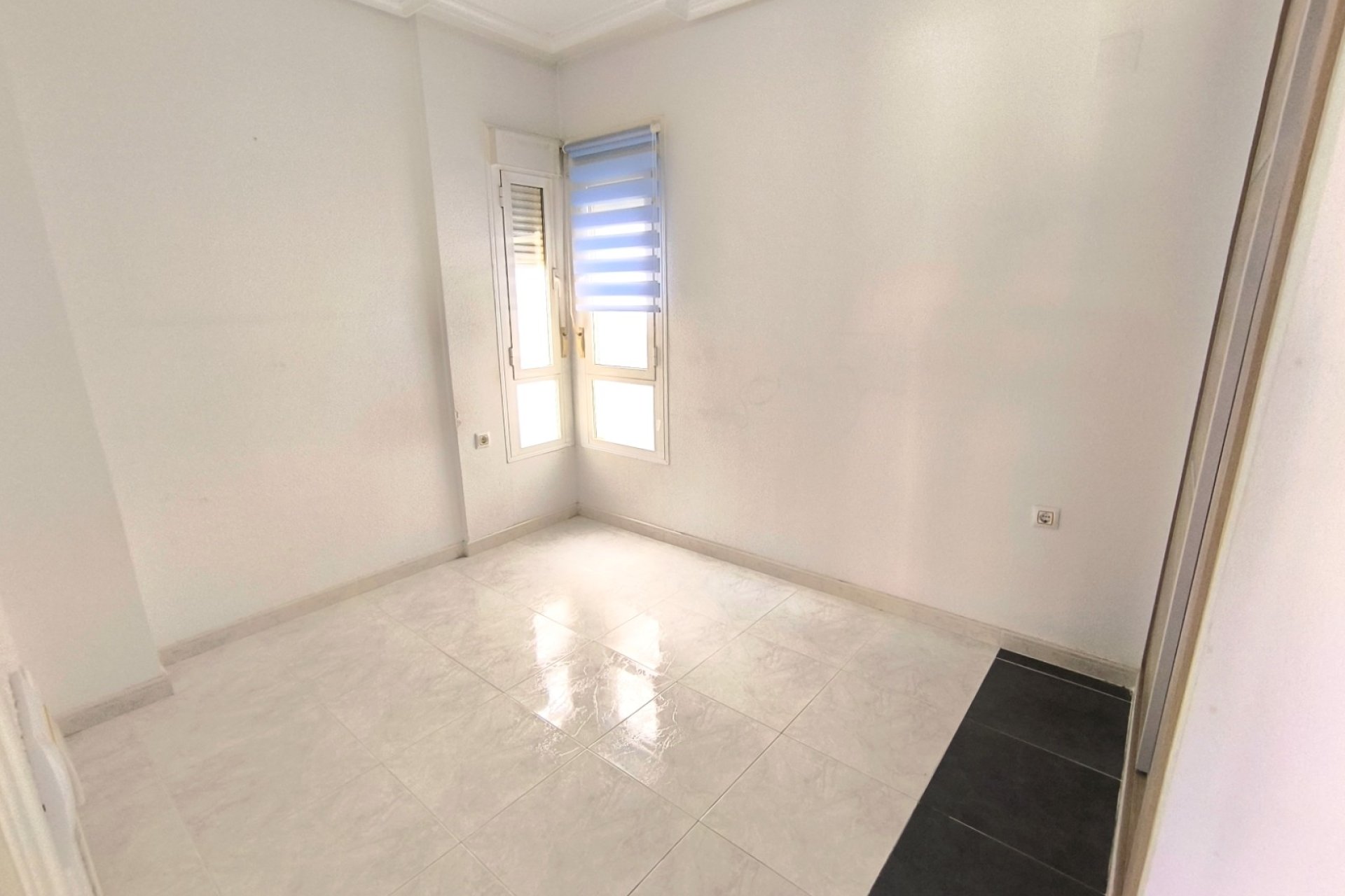 Reventa - Apartamento - Los Montesinos