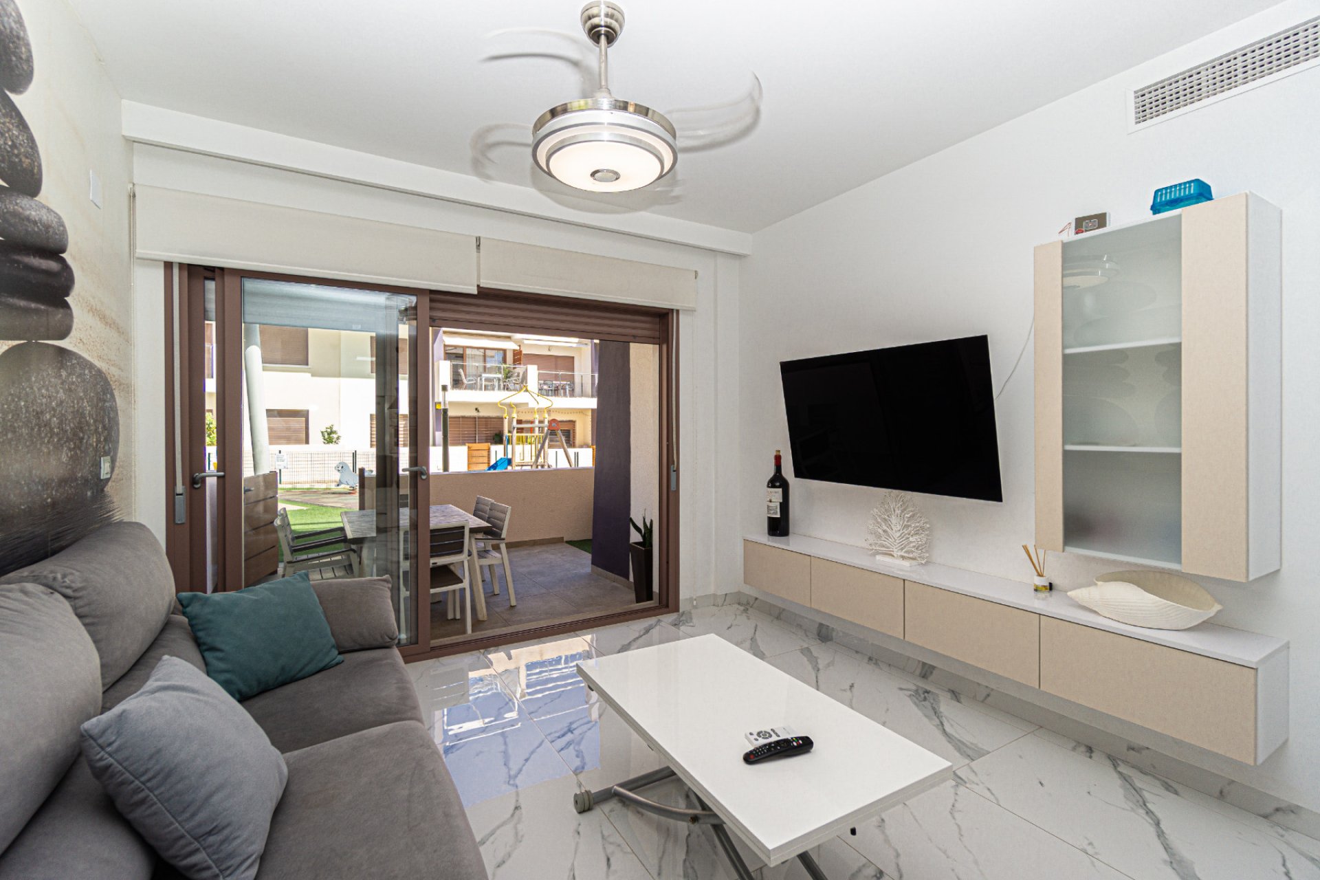 Reventa - Apartamento - Mil Palmeras - Beach