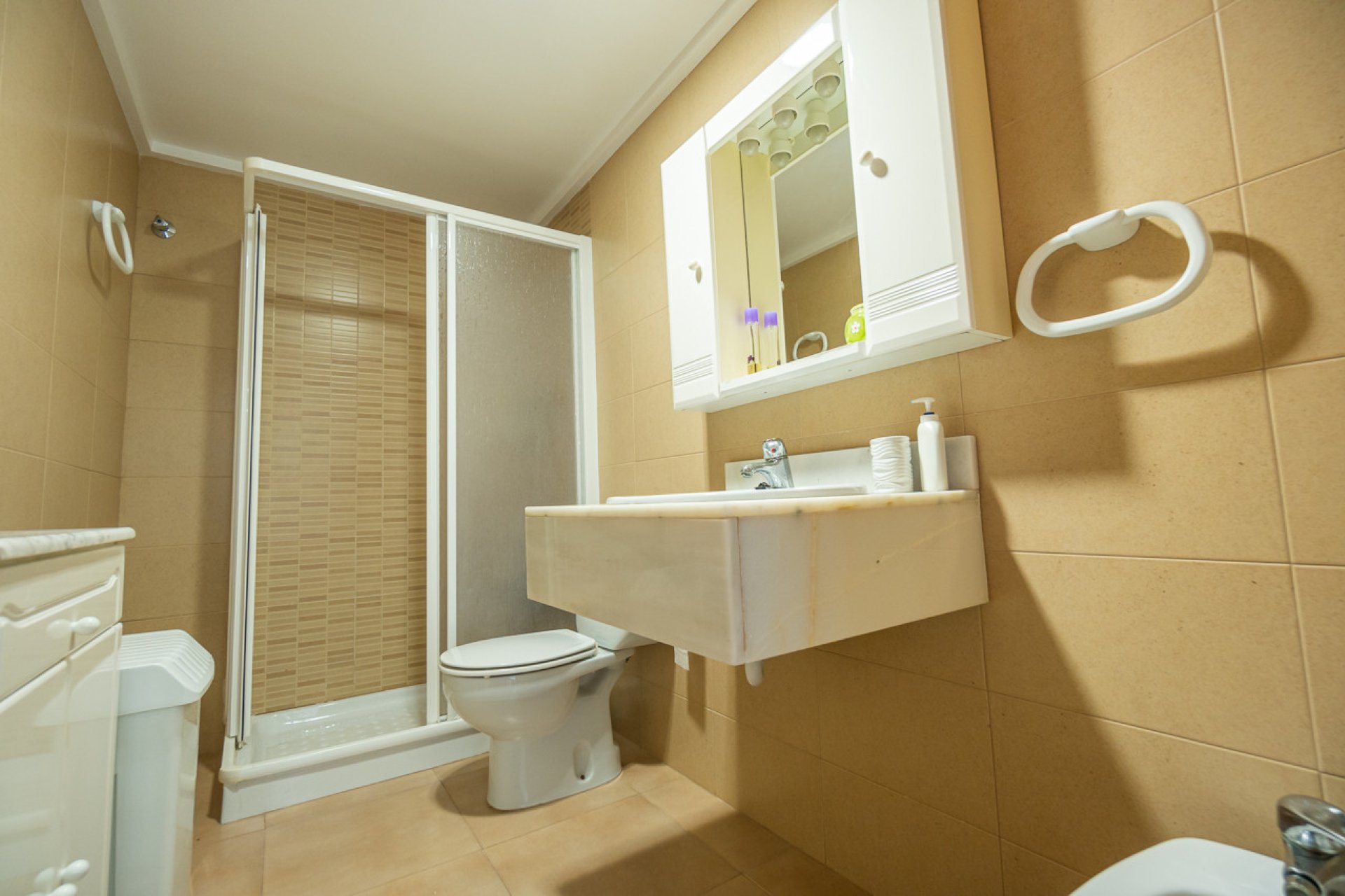 Reventa - Apartamento - Mil Palmeras - Beach