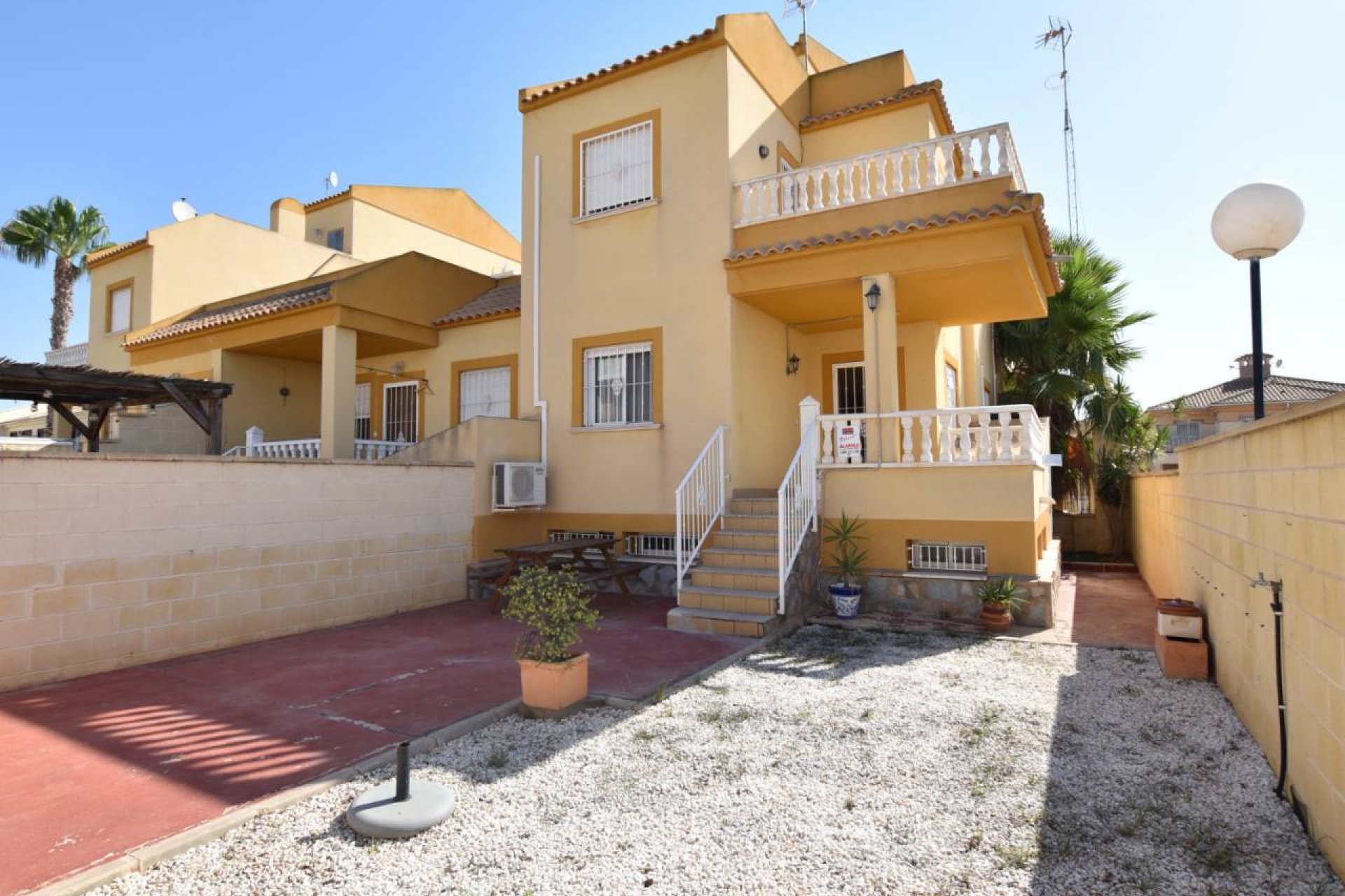 Reventa - Bloque De Cuatro - Ciudad Quesada