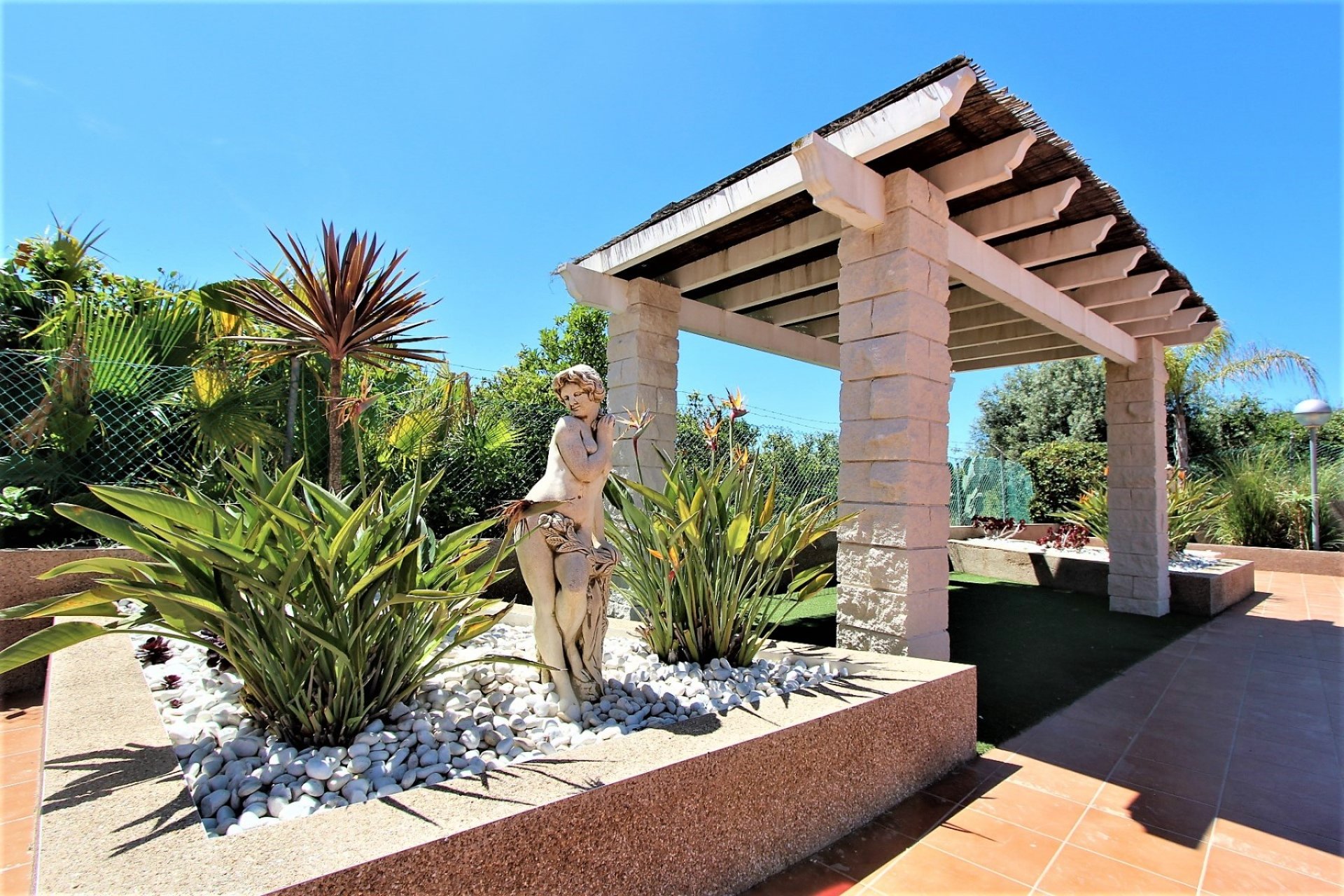 Reventa - Bloque De Cuatro - Guardamar del Segura - Urbanizaciones