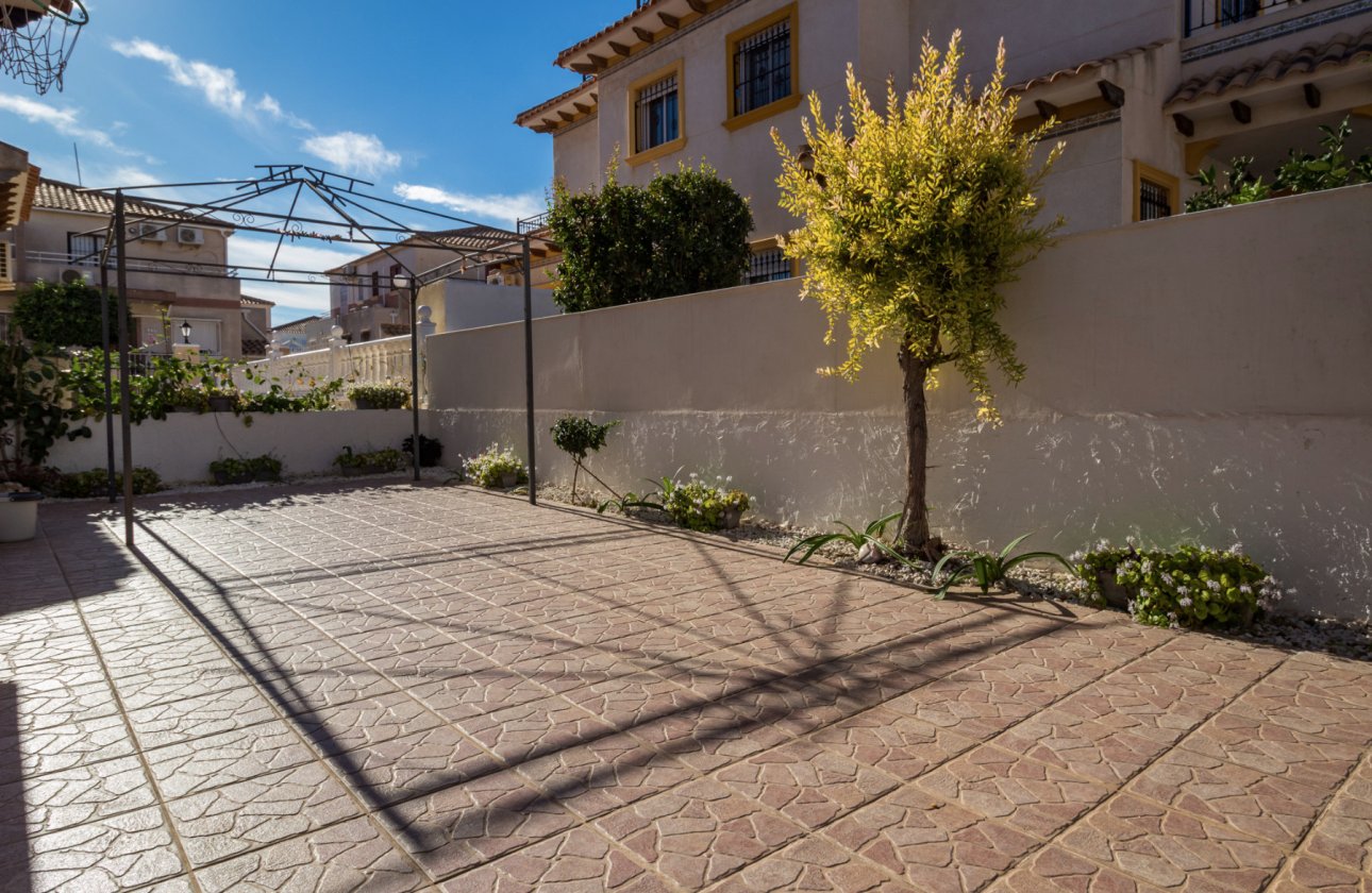 Reventa - Bloque De Cuatro - La Zenia - Villas San Jose