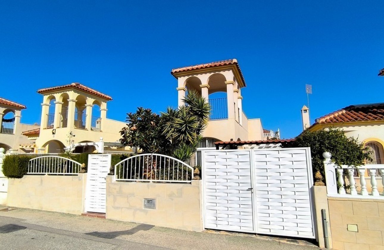 Reventa - Chalet Independiente - Algorfa