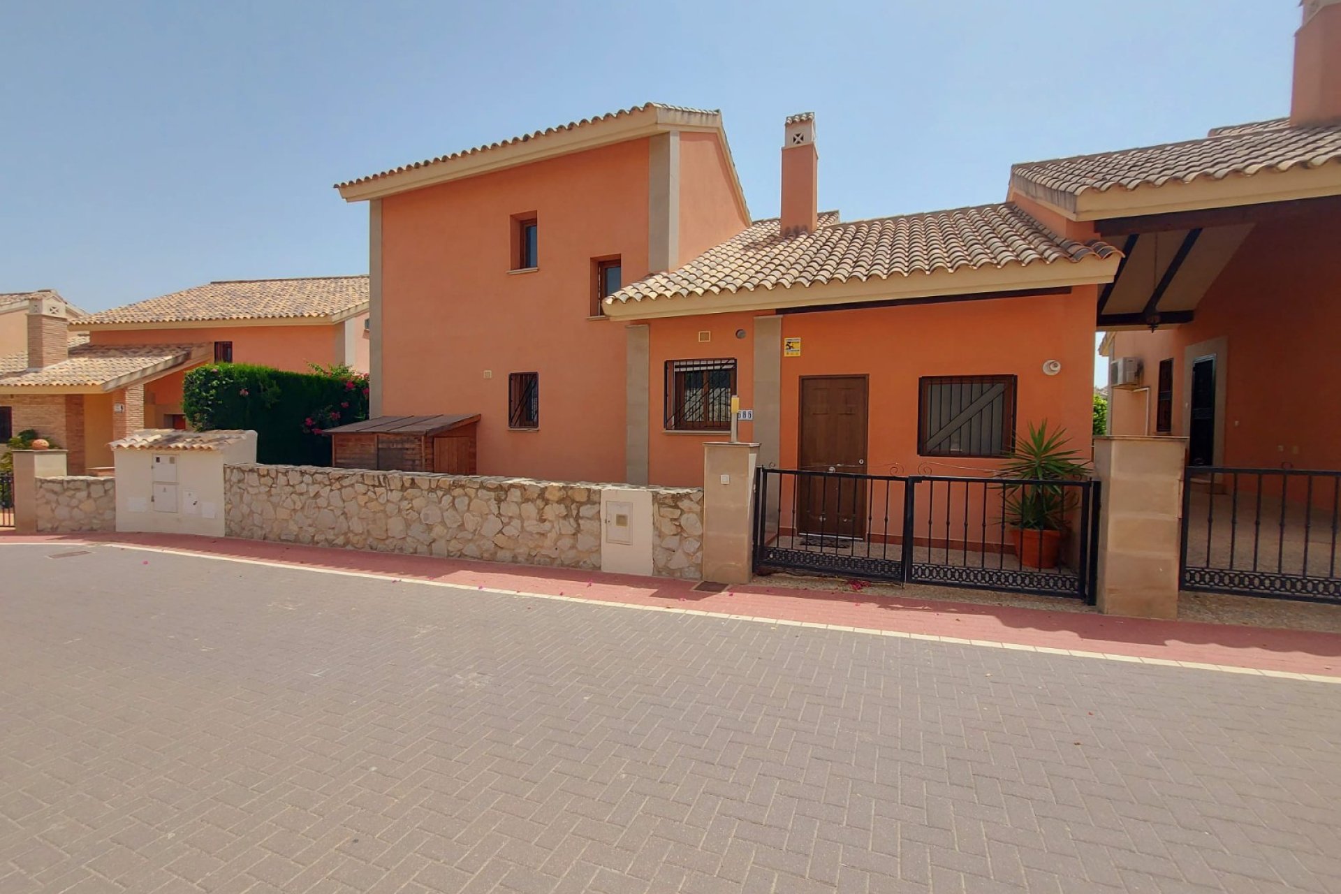 Reventa - Chalet Independiente - Algorfa