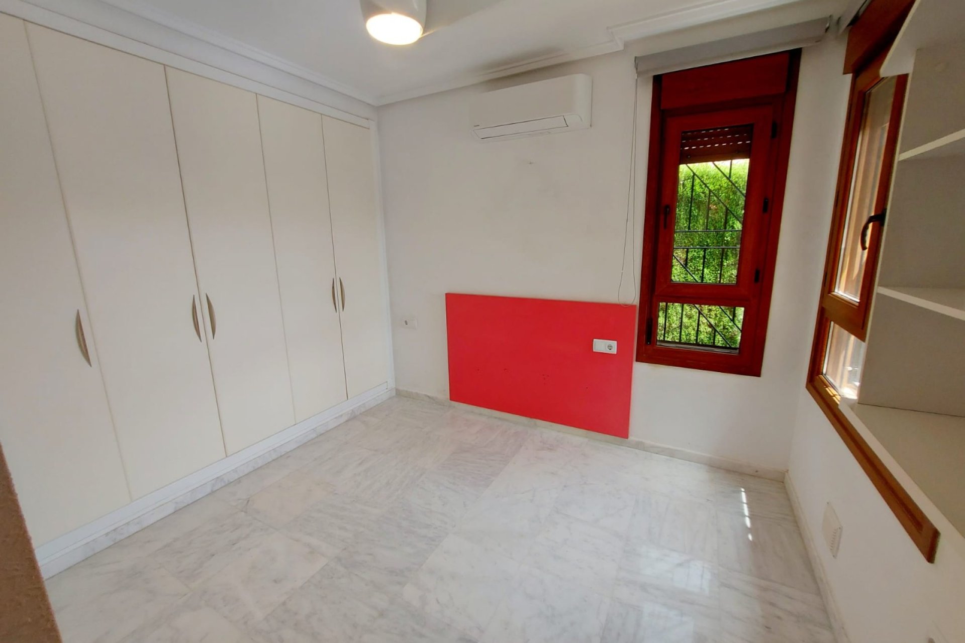 Reventa - Chalet Independiente - Algorfa