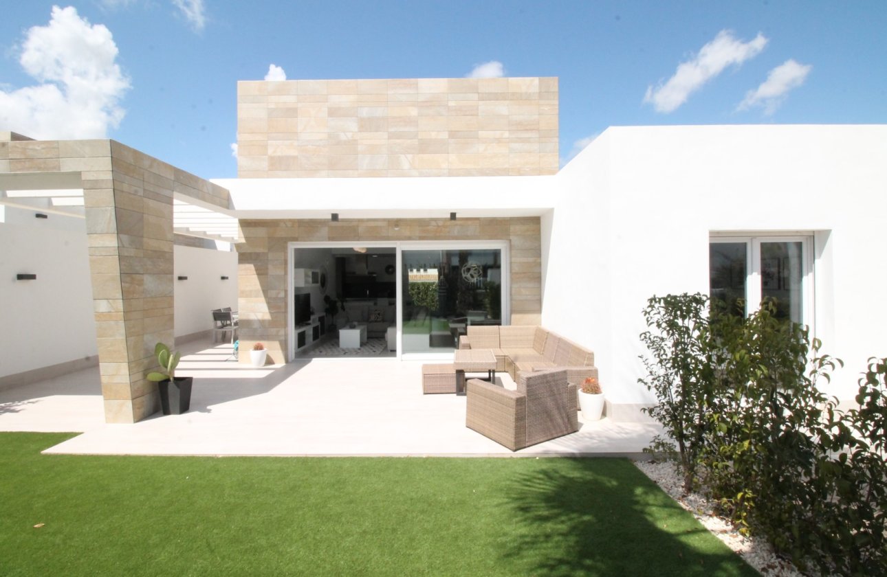 Reventa - Chalet Independiente - Algorfa