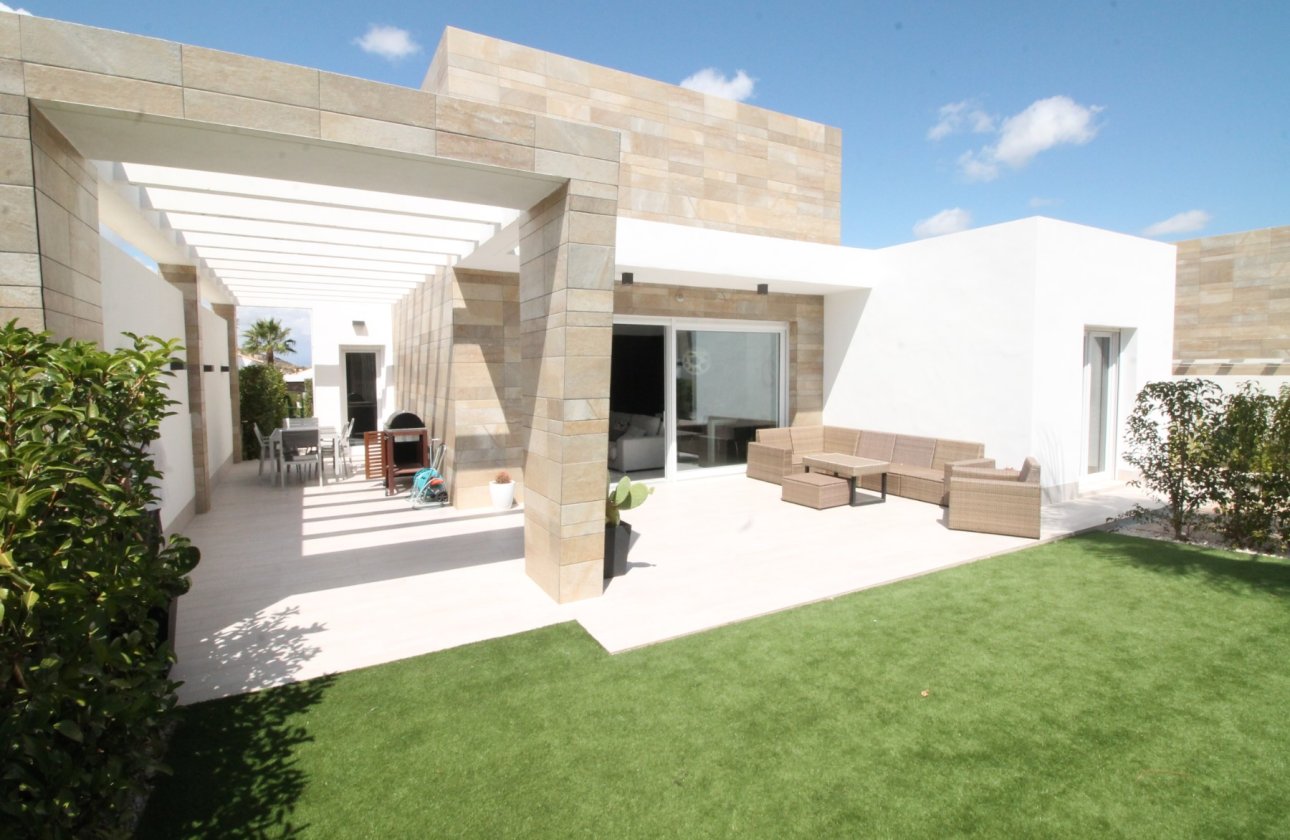 Reventa - Chalet Independiente - Algorfa