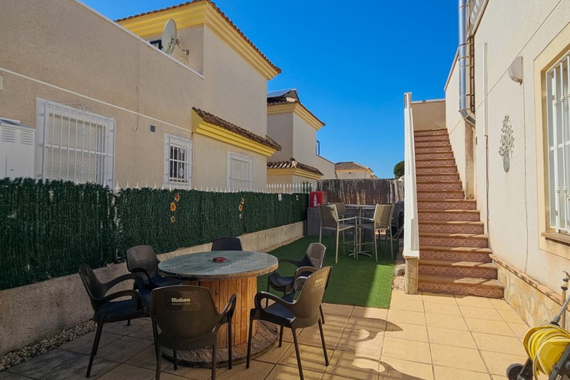 Reventa - Chalet Independiente - Algorfa