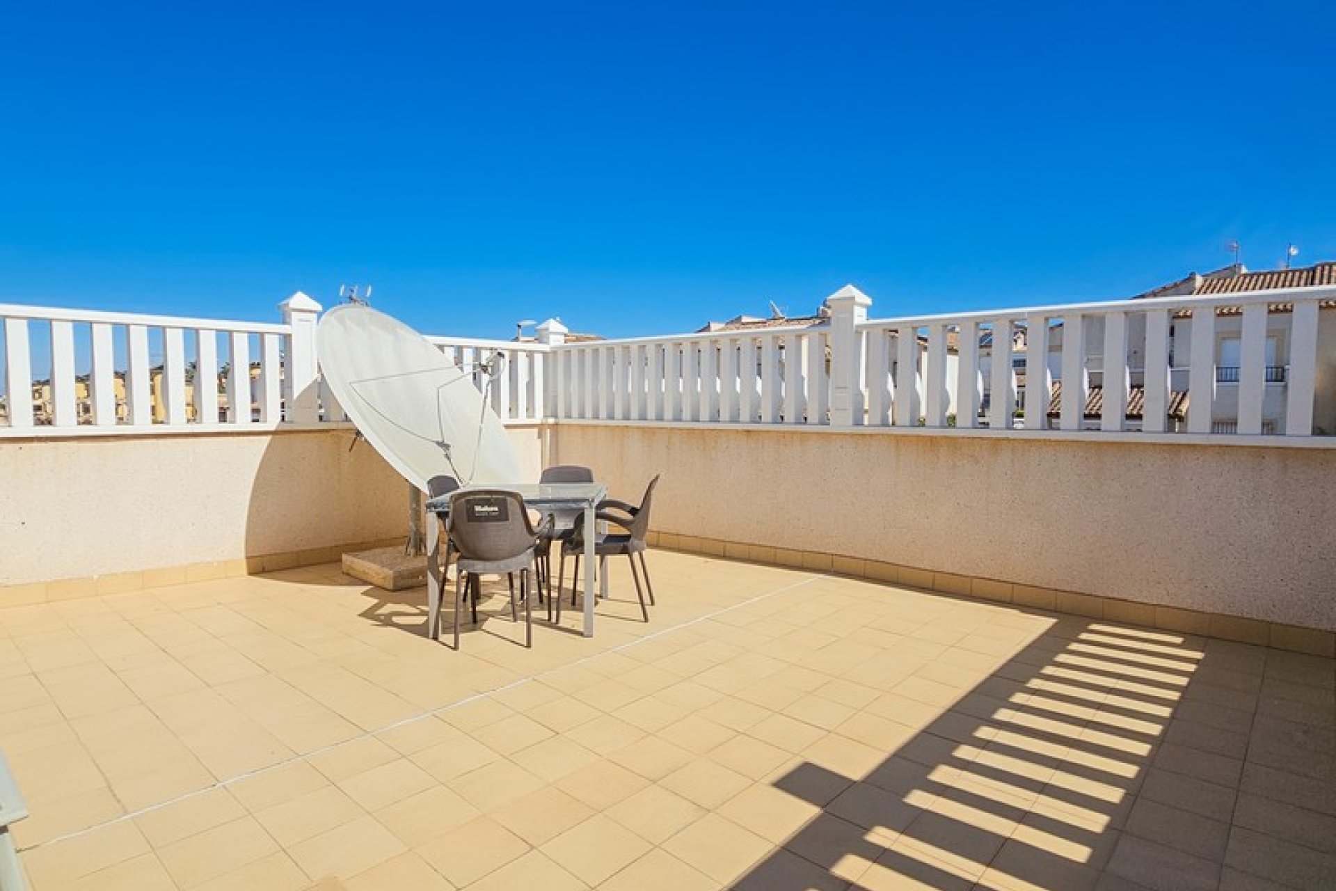 Reventa - Chalet Independiente - Algorfa