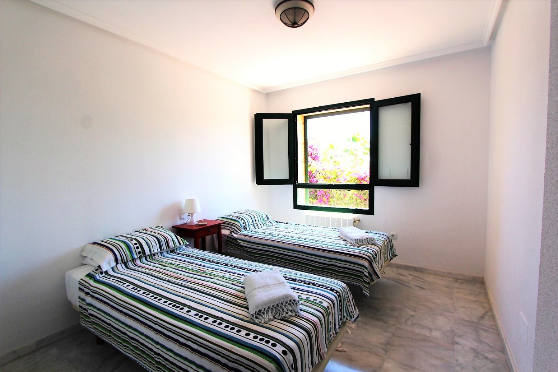 Reventa - Chalet Independiente - Algorfa