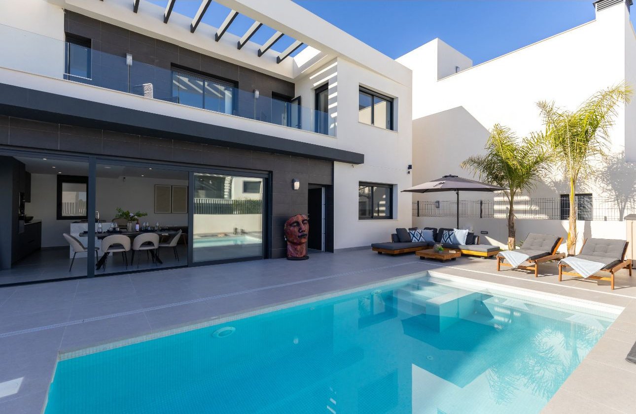 Reventa - Chalet Independiente - Algorfa