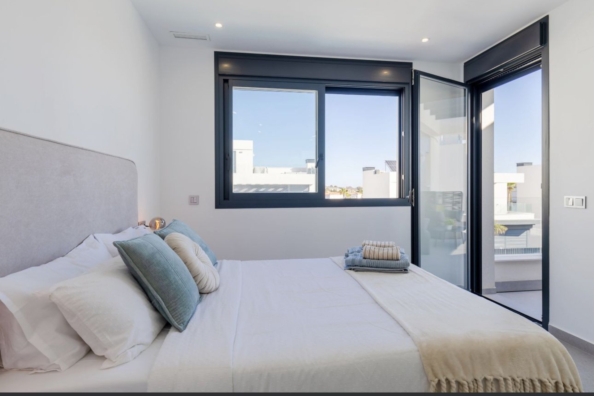 Reventa - Chalet Independiente - Algorfa