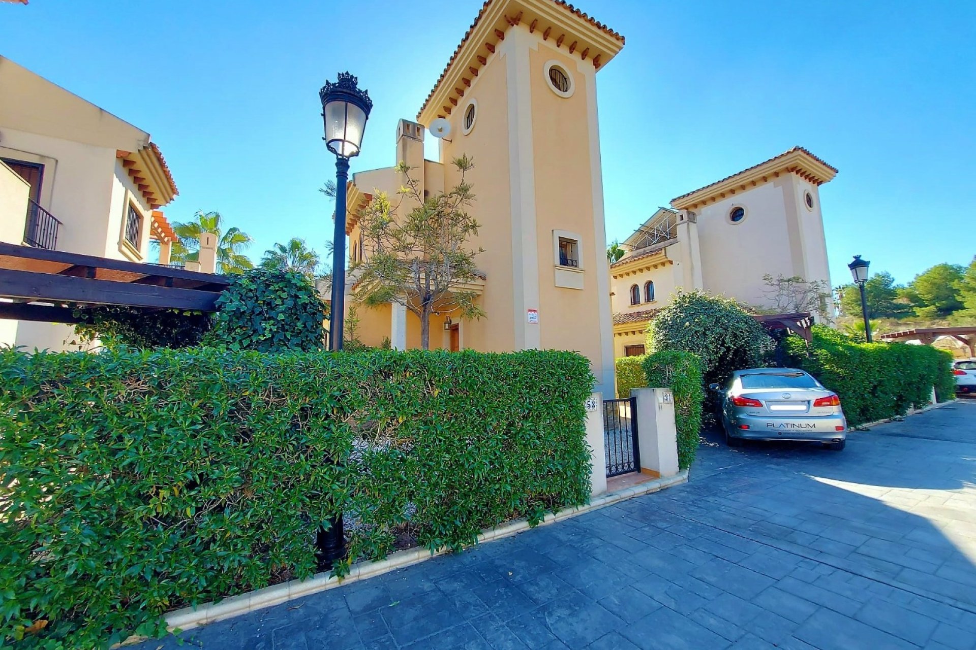 Reventa - Chalet Independiente - Algorfa